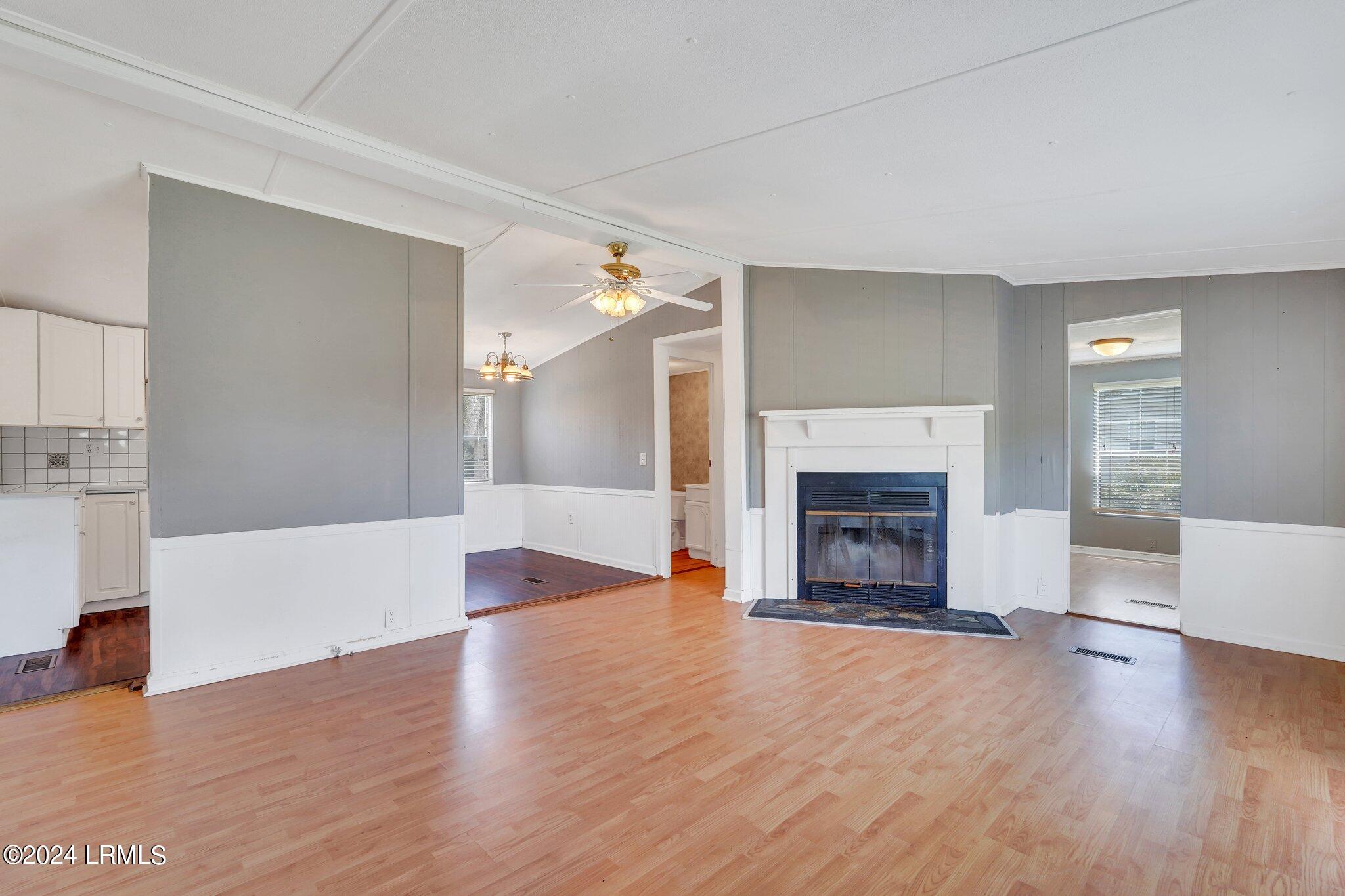 13 View Point Circle, St. Helena Island