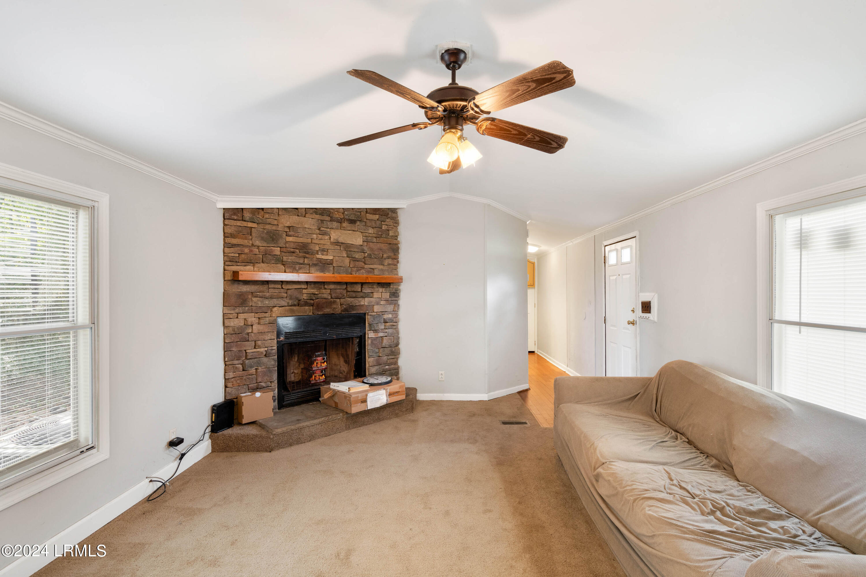 1611 Charleston Drive, B