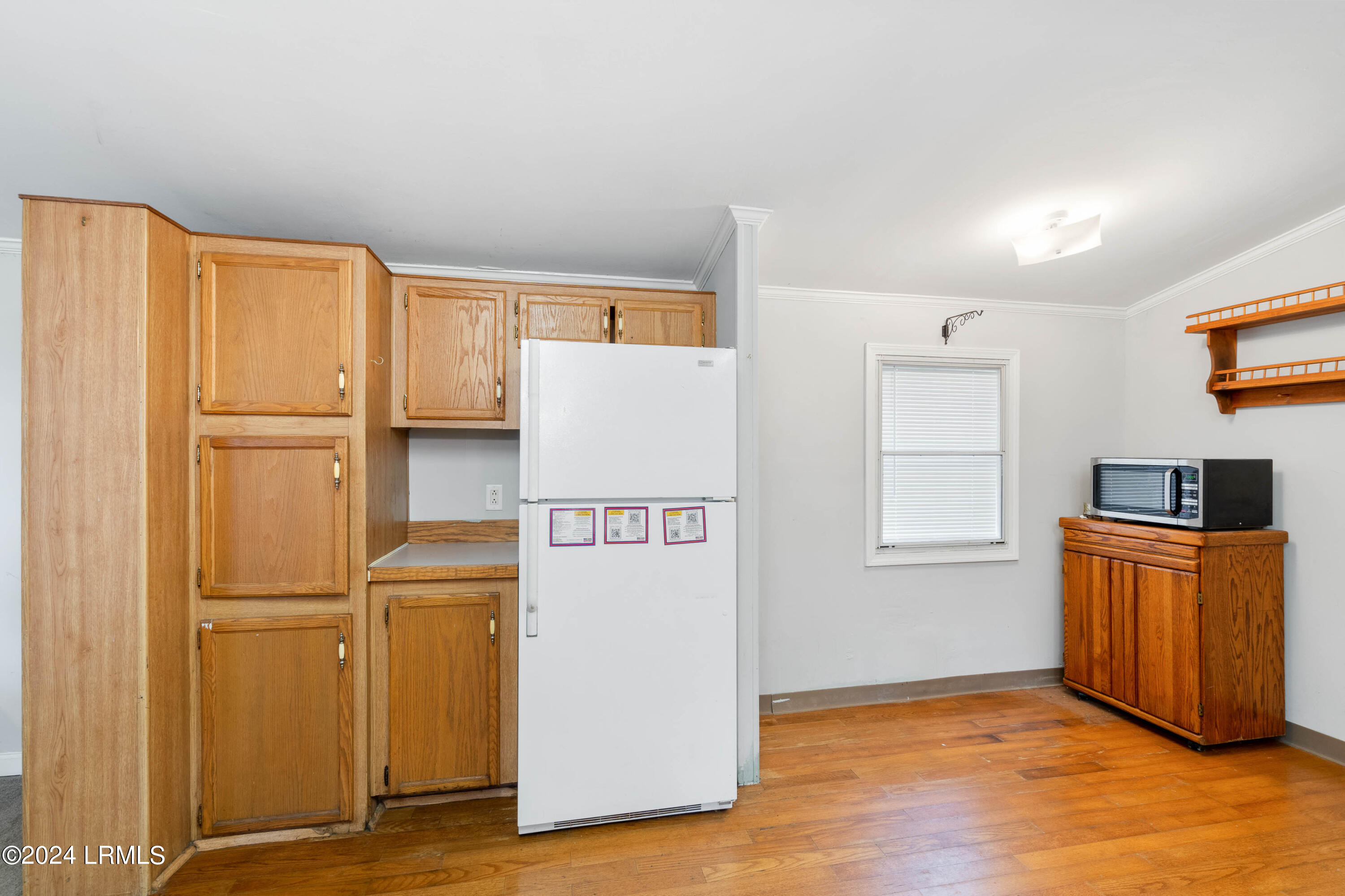 1611 Charleston Drive, B