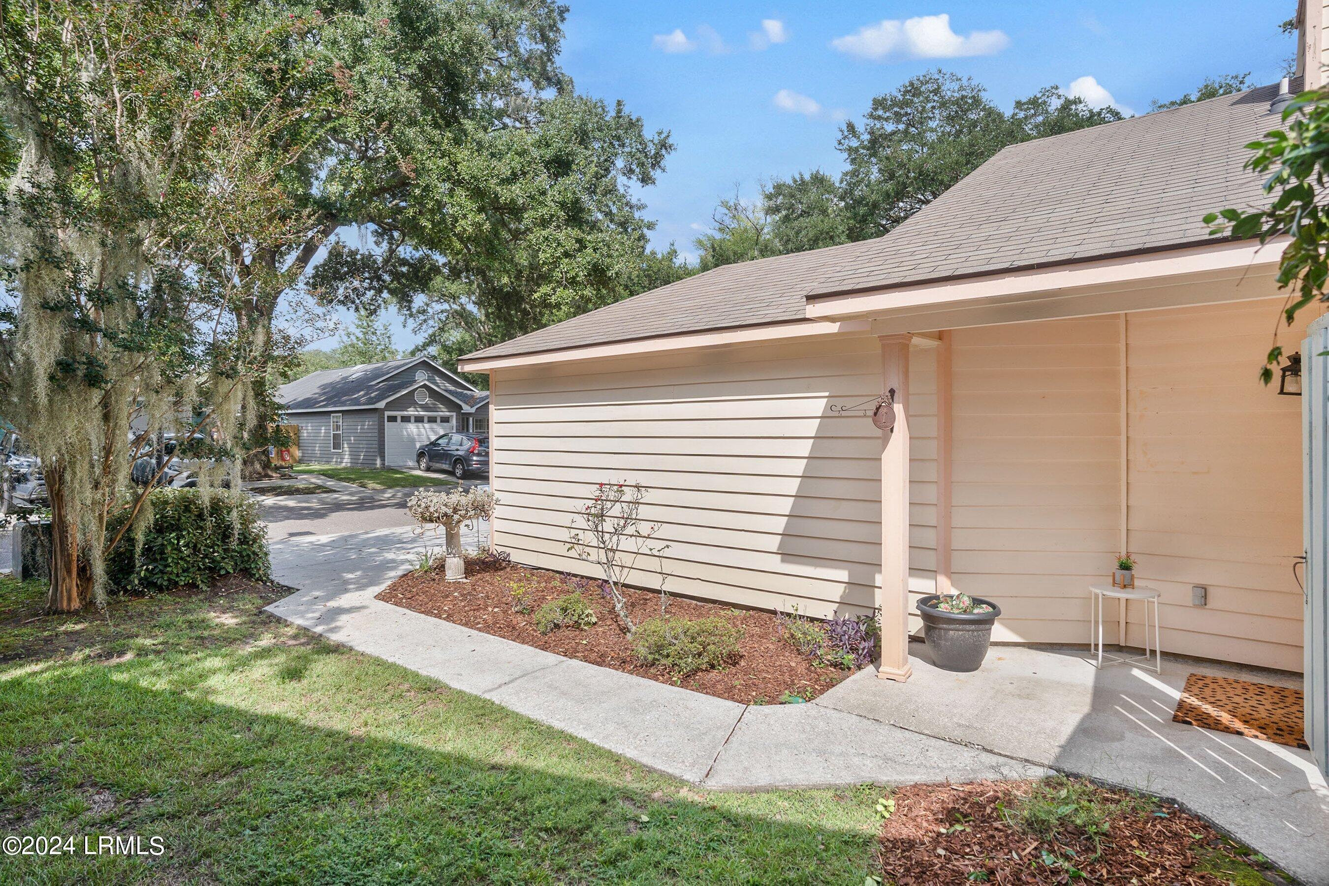925 Oyster Cove Road