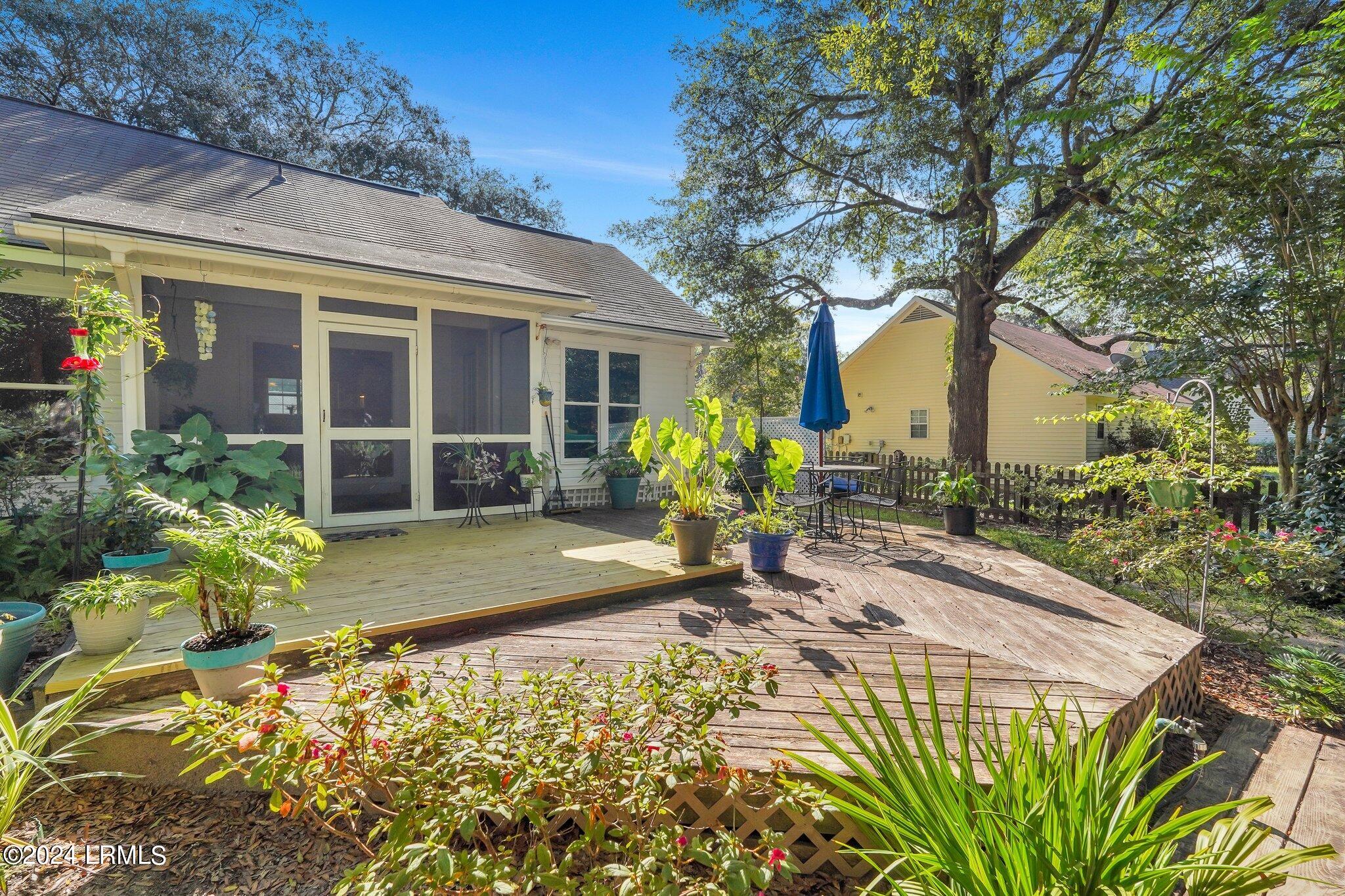 34 Le Moyne Drive