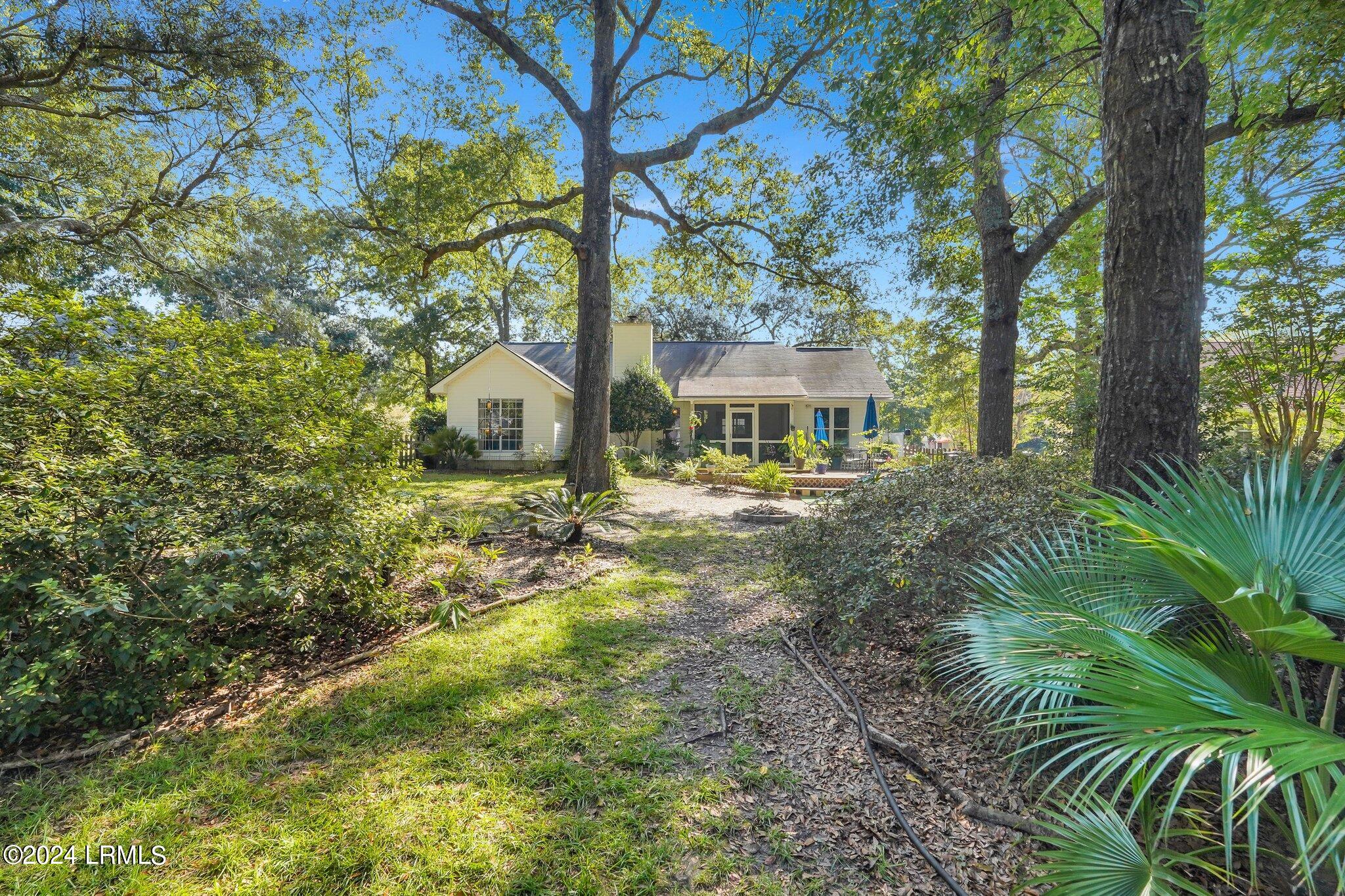 34 Le Moyne Drive