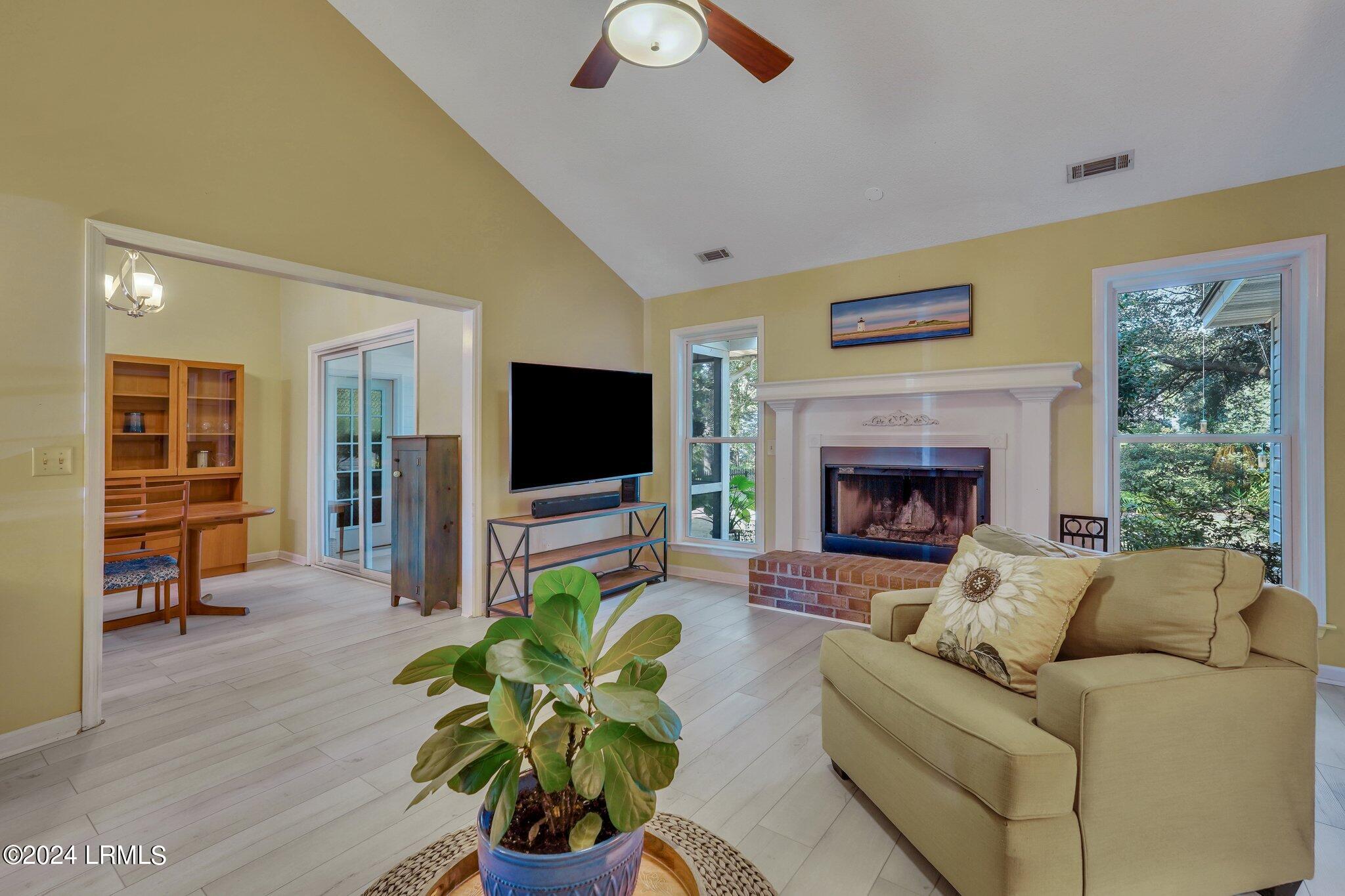 34 Le Moyne Drive