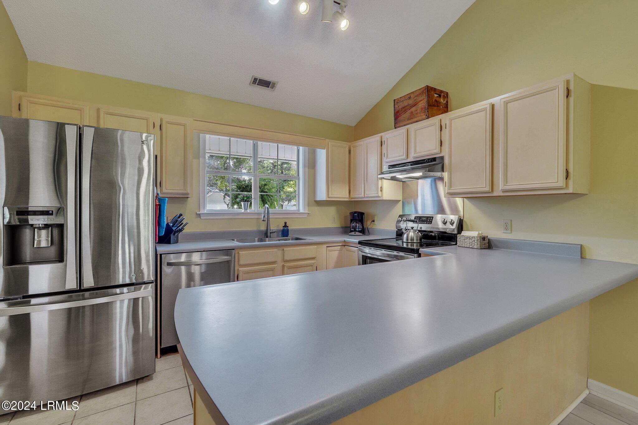 34 Le Moyne Drive