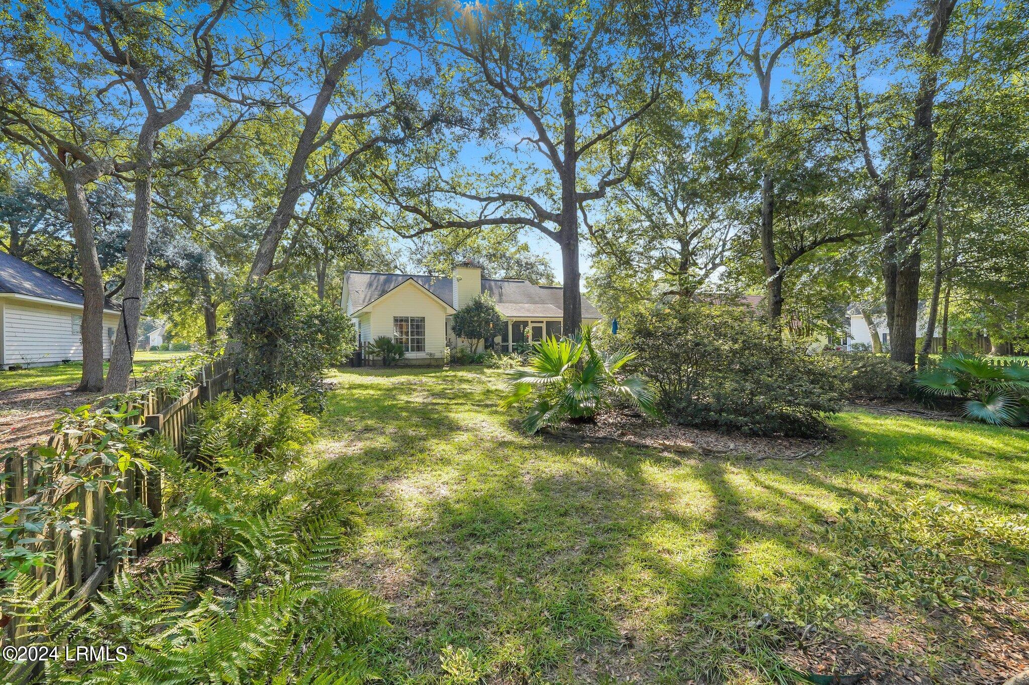 34 Le Moyne Drive