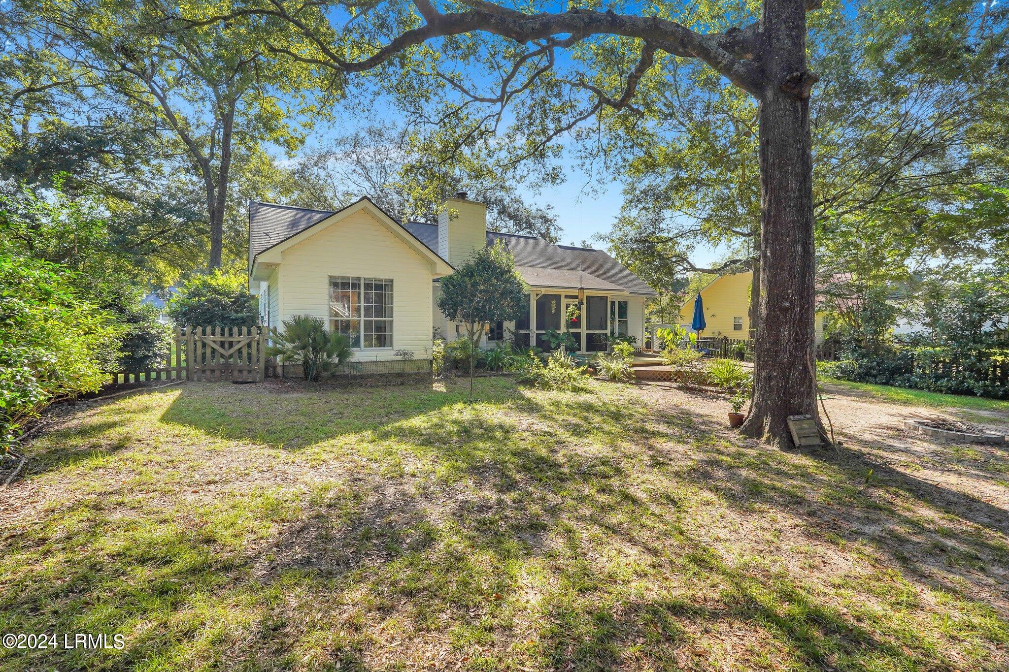 34 Le Moyne Drive