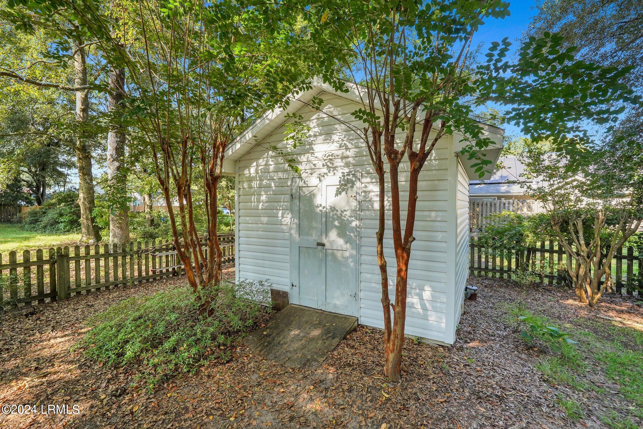 34 Le Moyne Drive