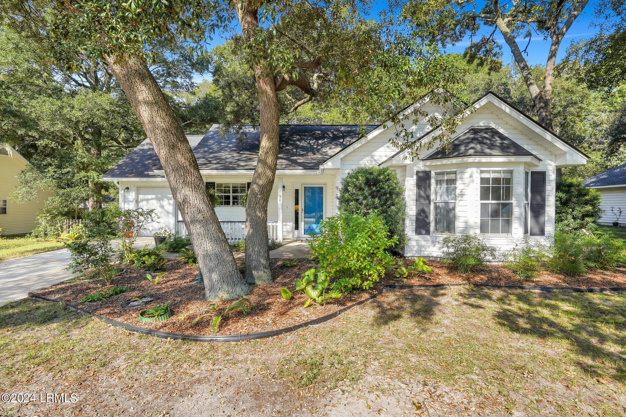 34 Le Moyne Drive