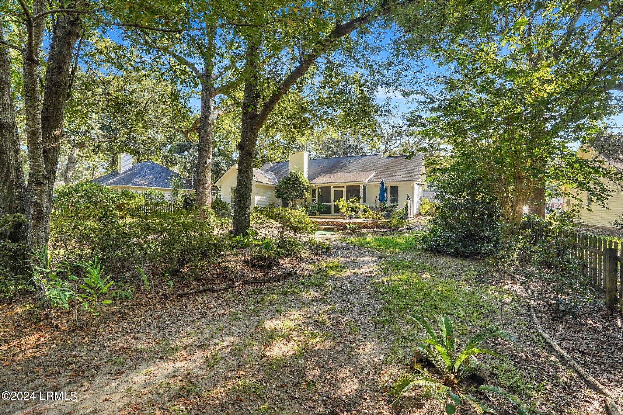 34 Le Moyne Drive