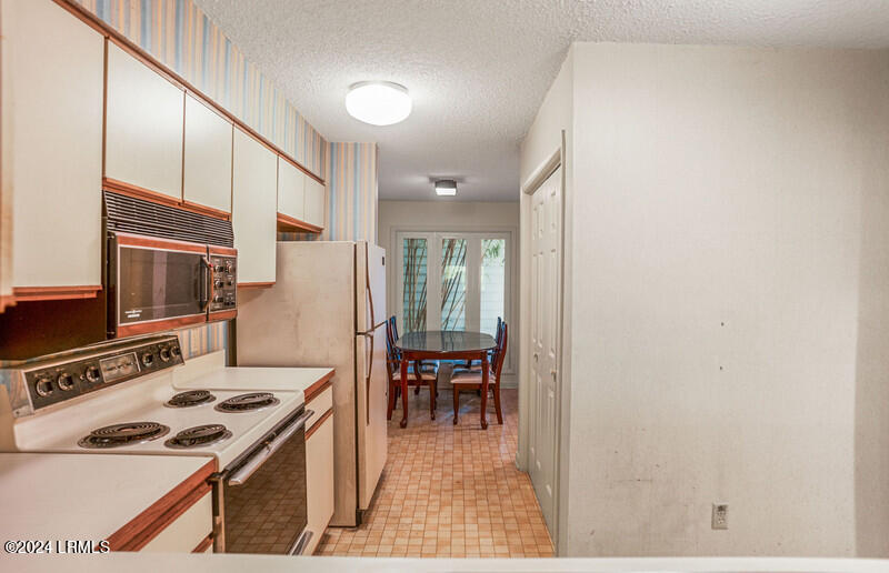 7 Marsh Harbor Drive, C, Lady's Island Unit: C