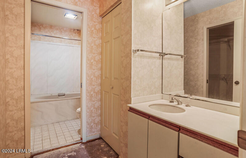 7 Marsh Harbor Drive, C, Lady's Island Unit: C