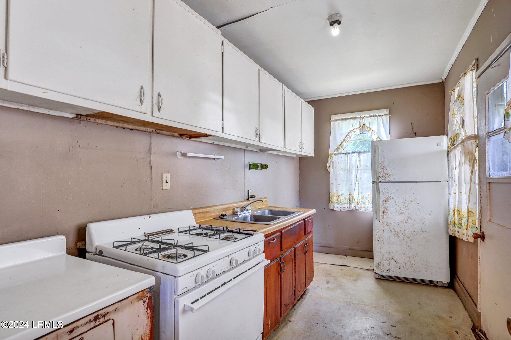177 Broad River Boulevard