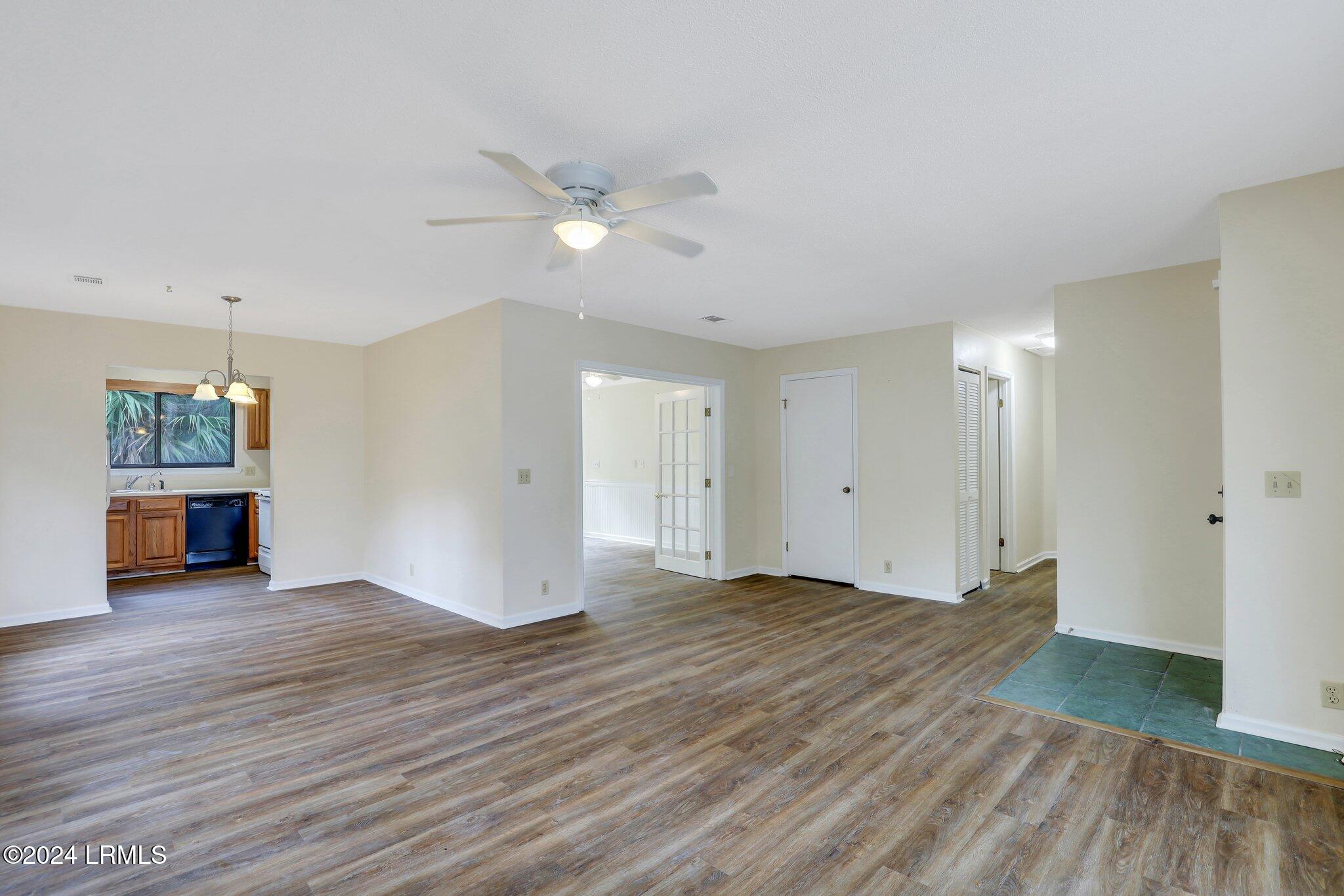 2919 Waters Edge Court W