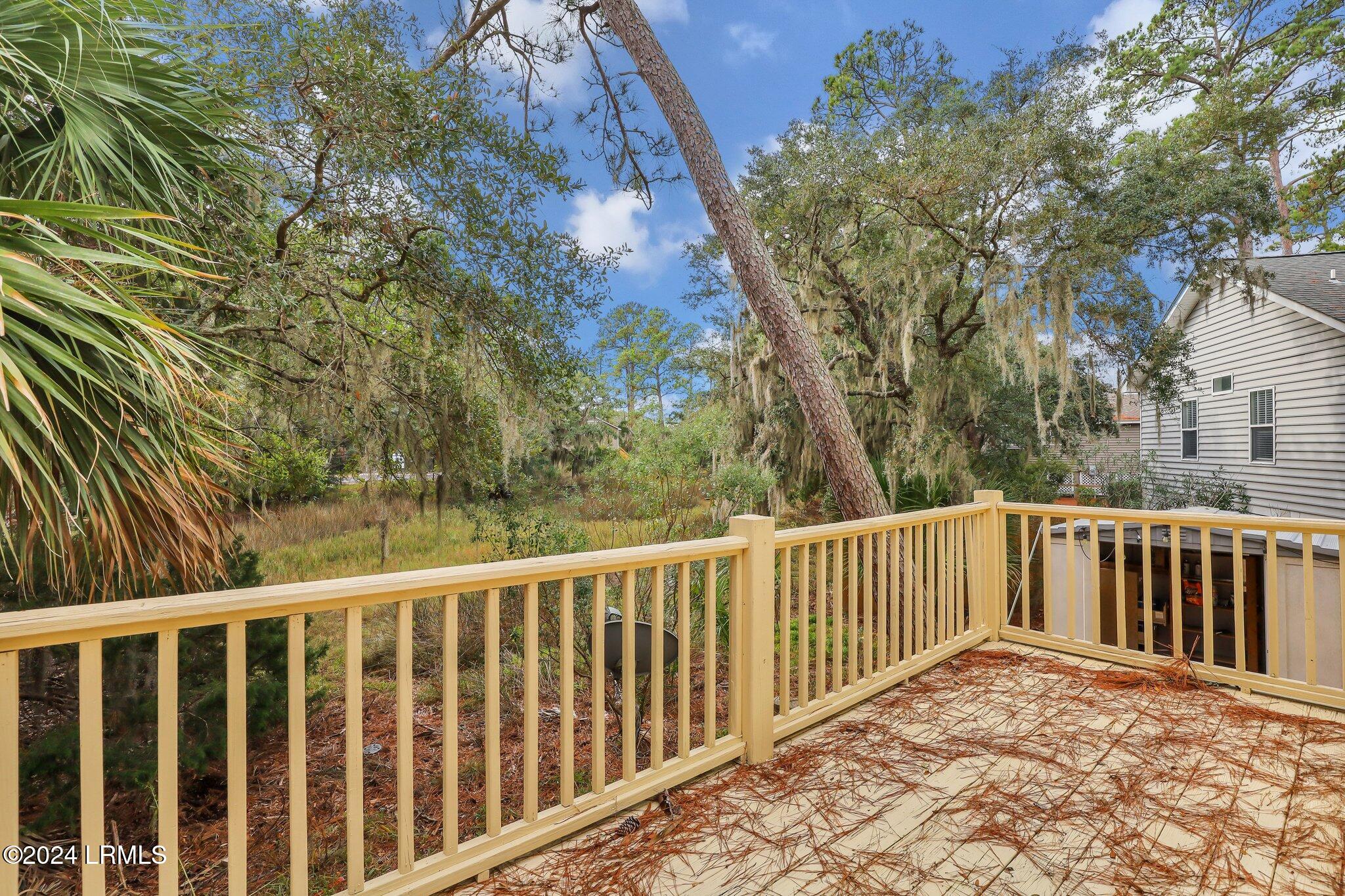 2919 Waters Edge Court W