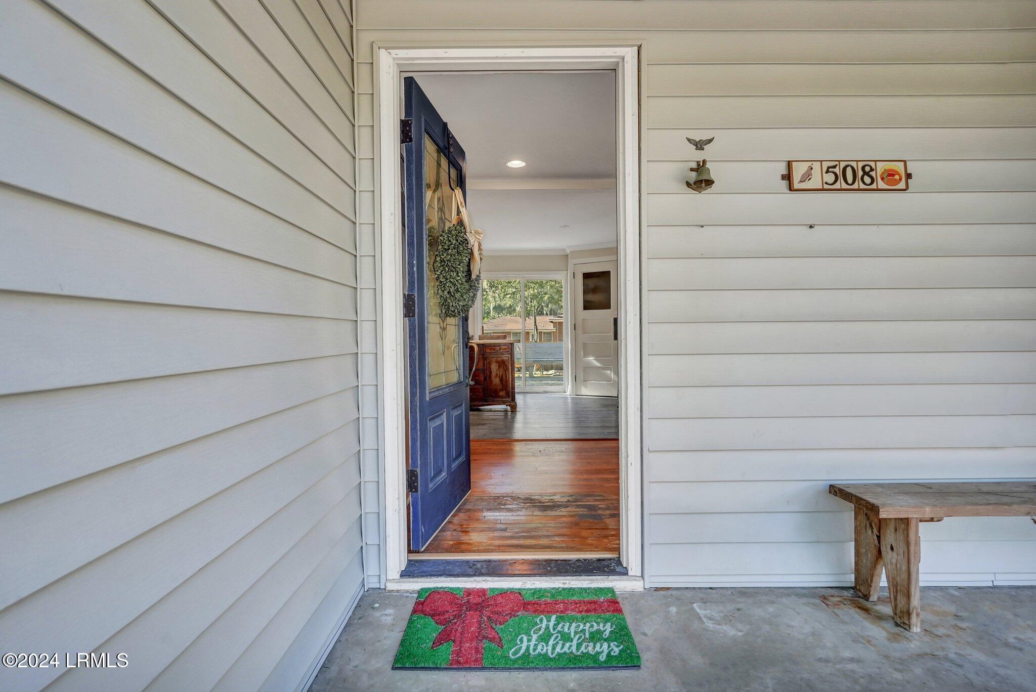508 Mystic Drive W