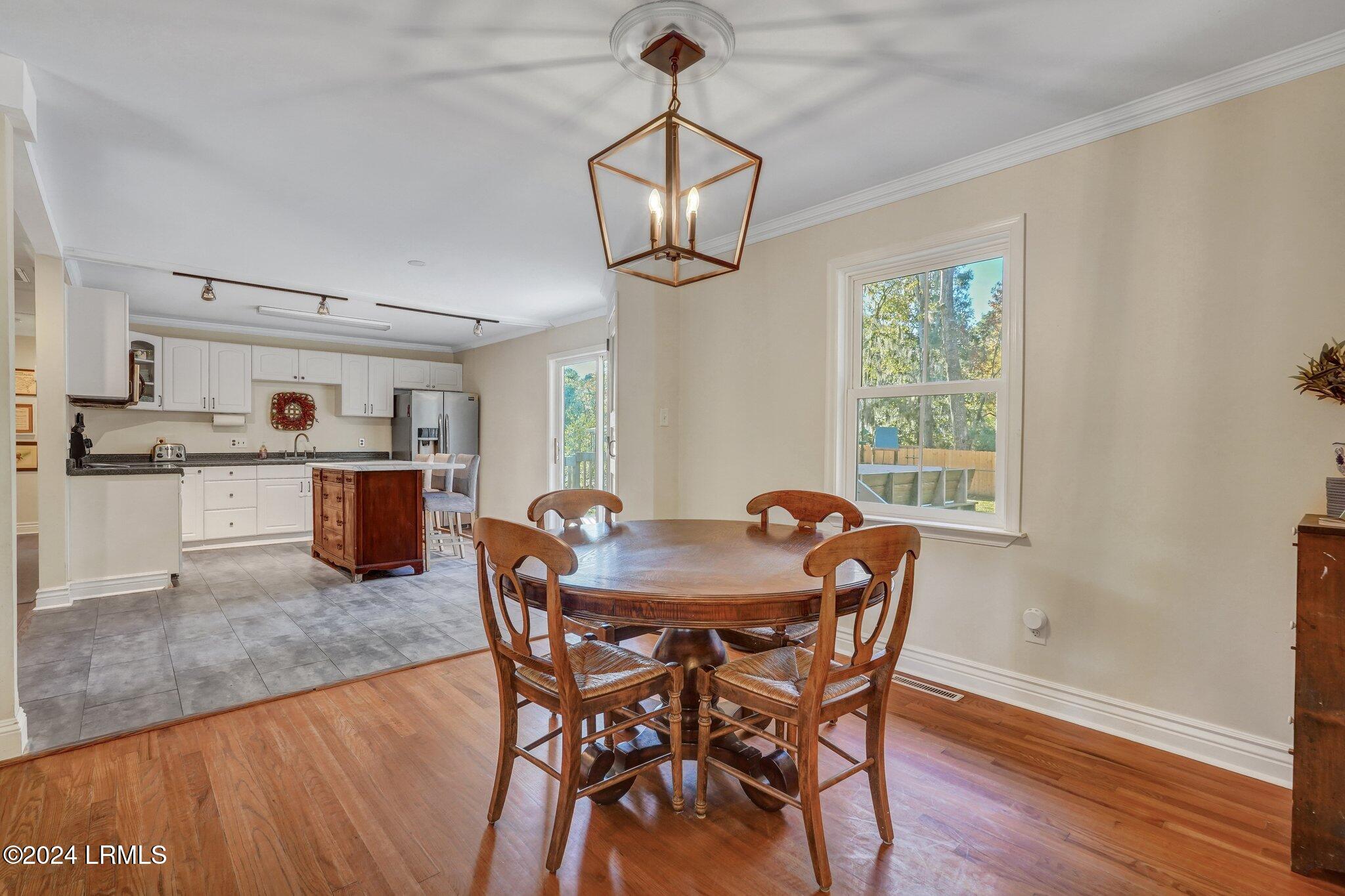508 Mystic Drive W