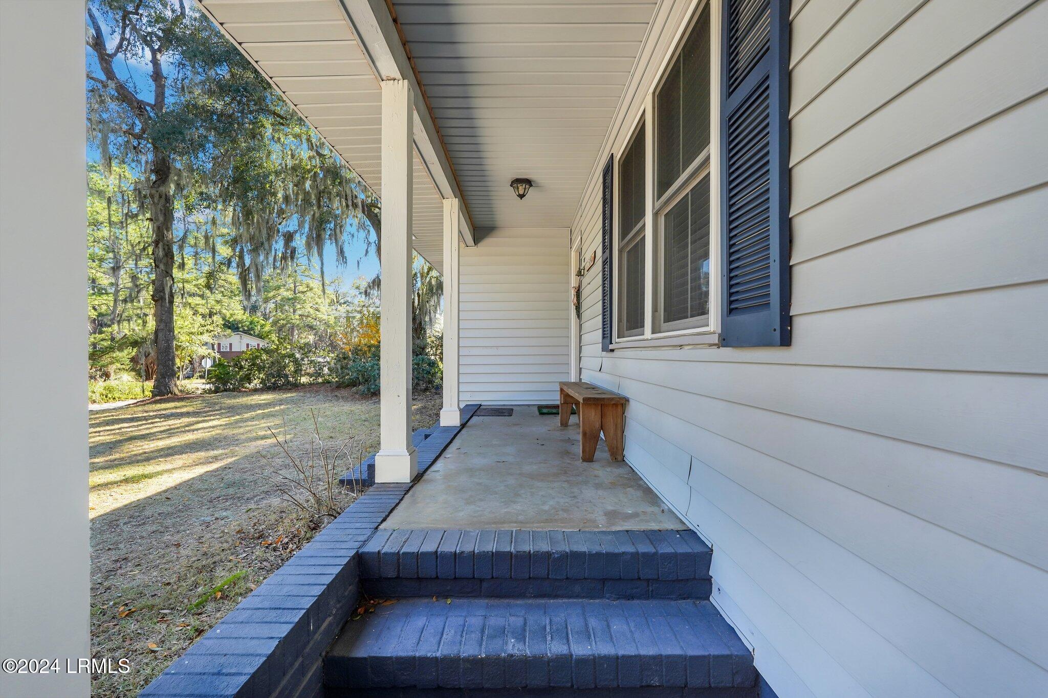 508 Mystic Drive W