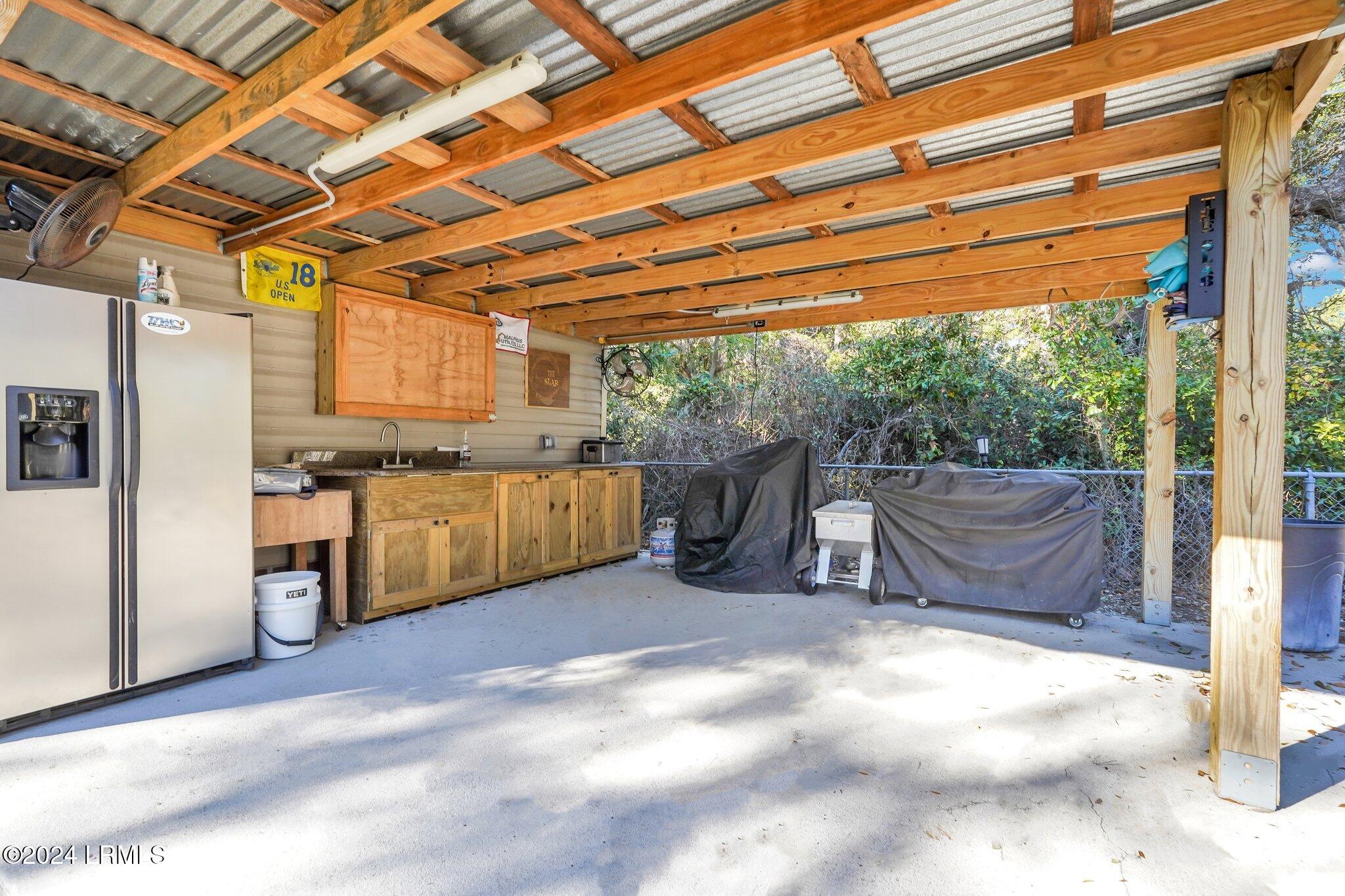 508 Mystic Drive W