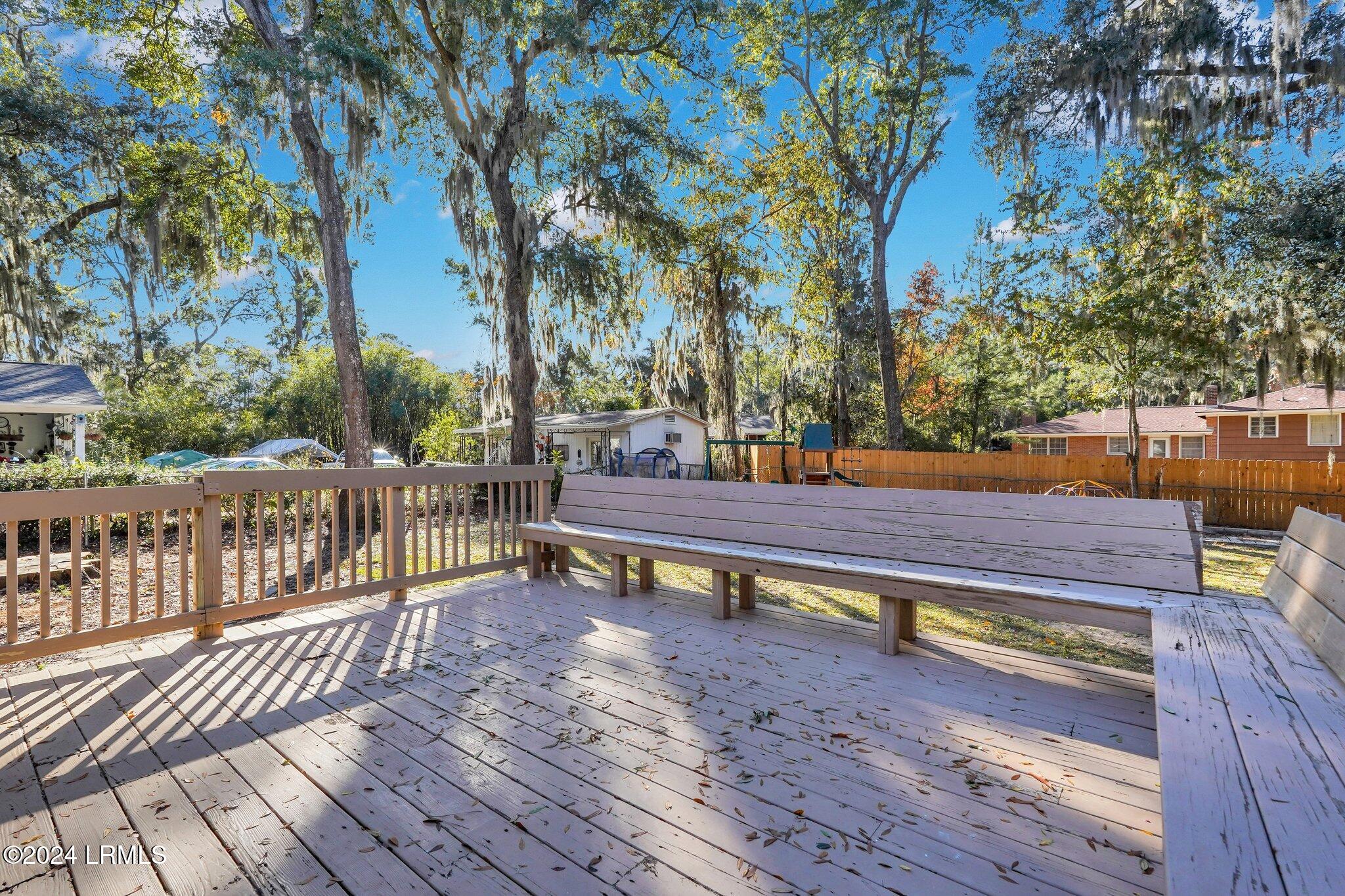 508 Mystic Drive W