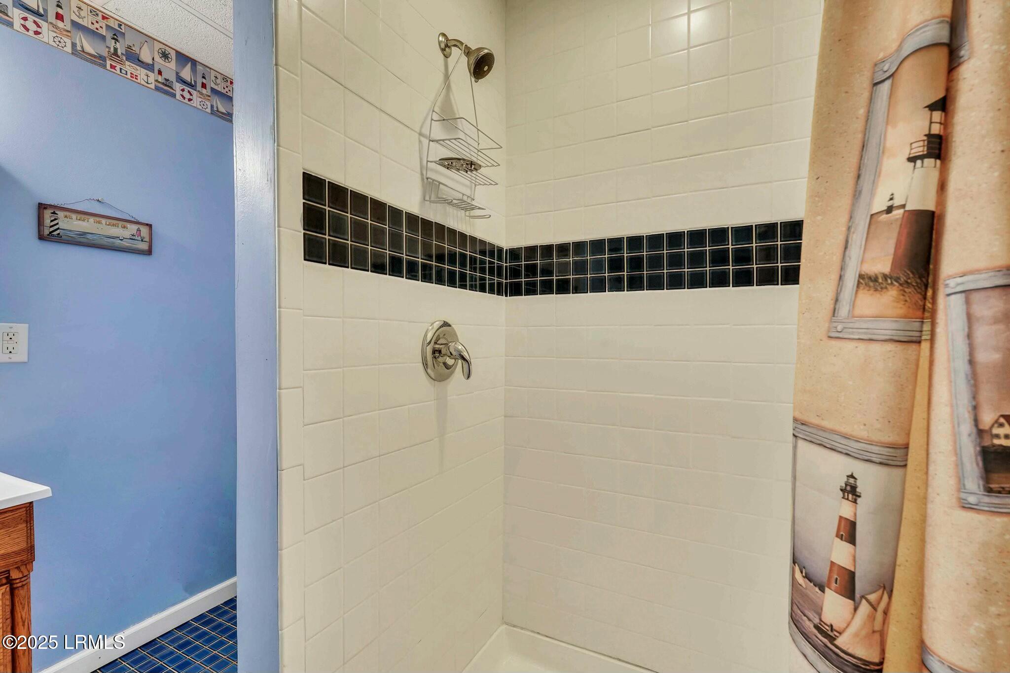 51 Coffin Point Road, St. Helena Island