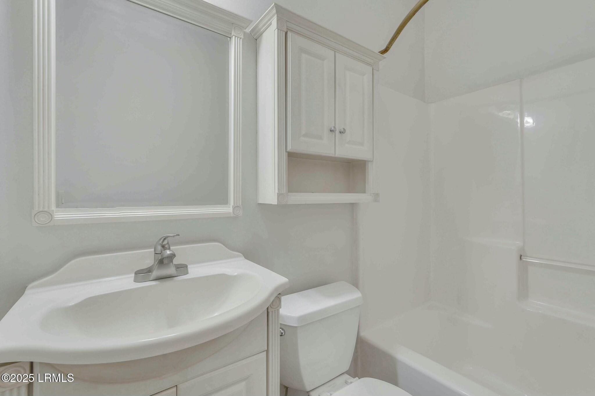 51 Coffin Point Road, St. Helena Island
