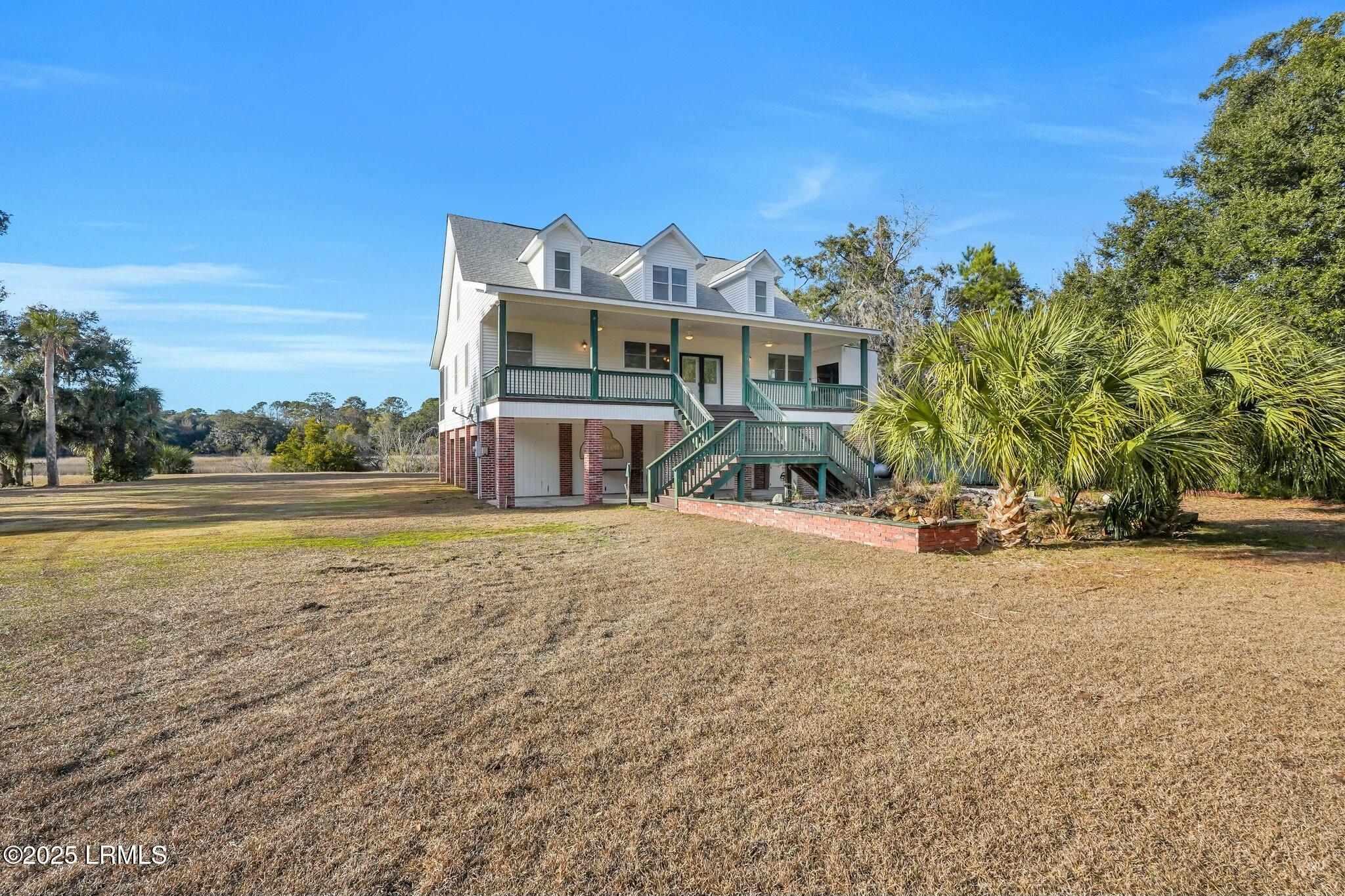 51 Coffin Point Road, St. Helena Island