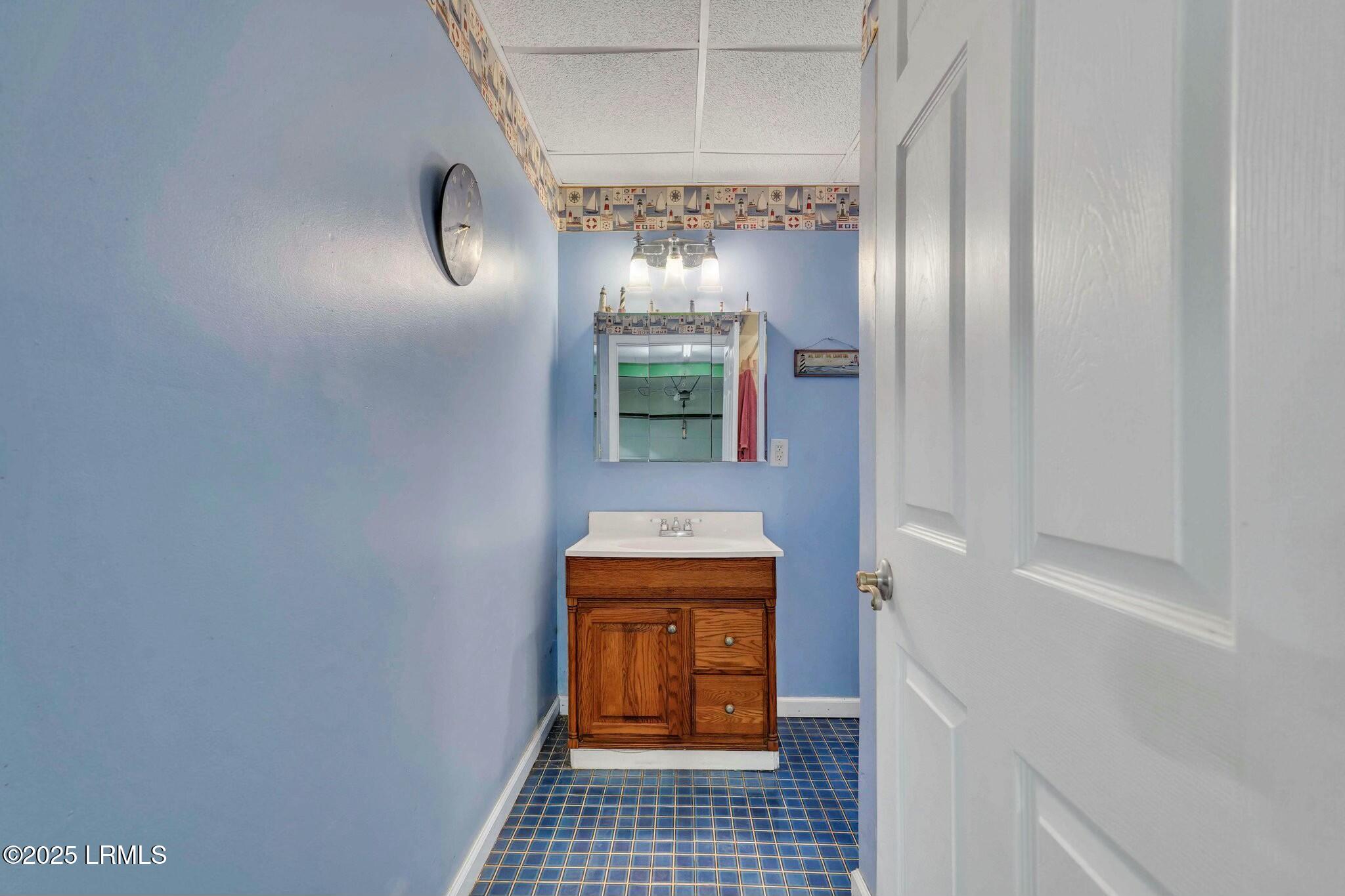 51 Coffin Point Road, St. Helena Island