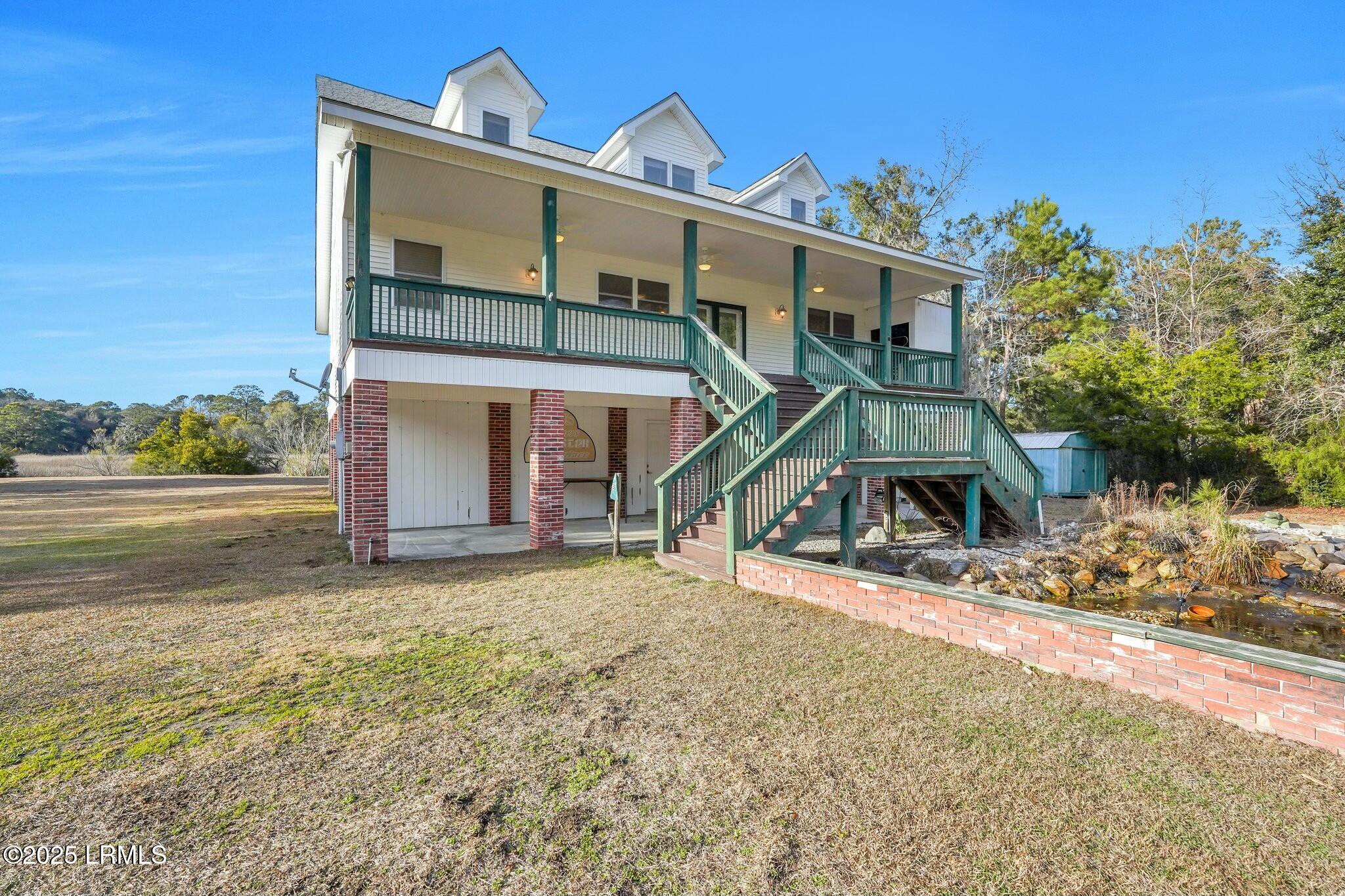 51 Coffin Point Road, St. Helena Island