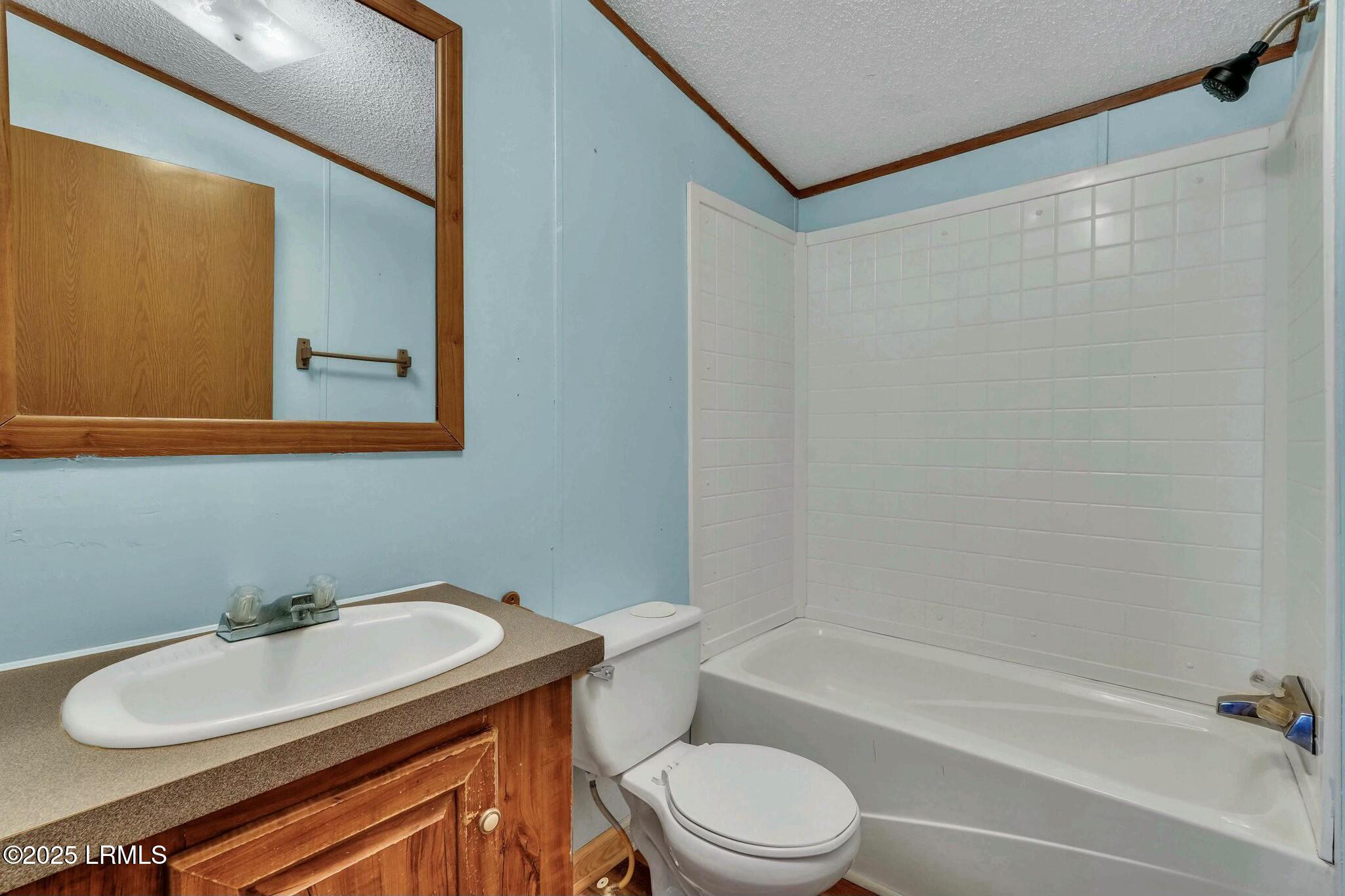 51 Coffin Point Road, St. Helena Island