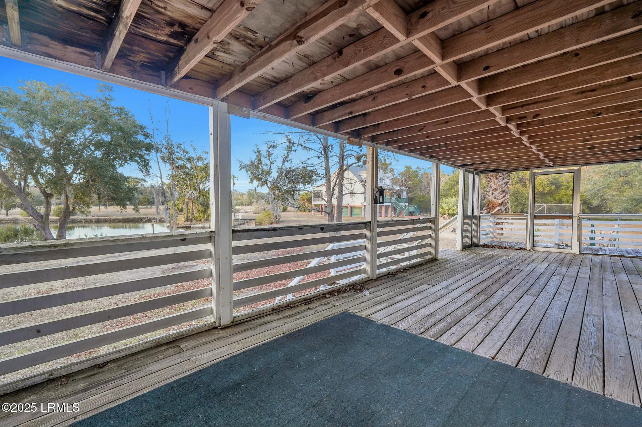 51 Coffin Point Road, St. Helena Island