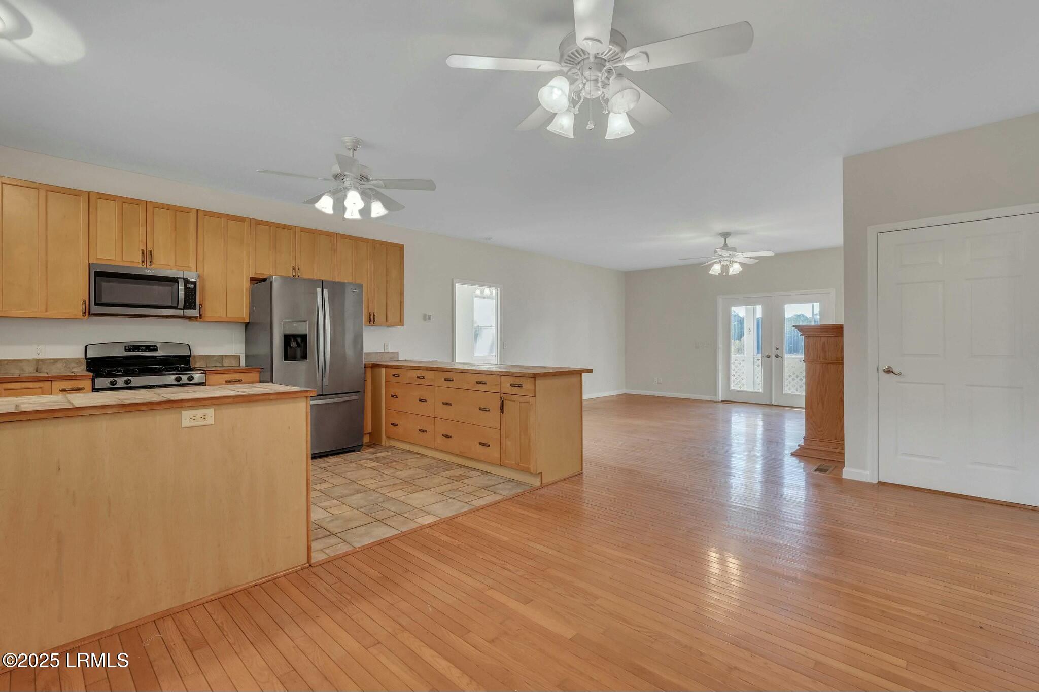 51 Coffin Point Road, St. Helena Island