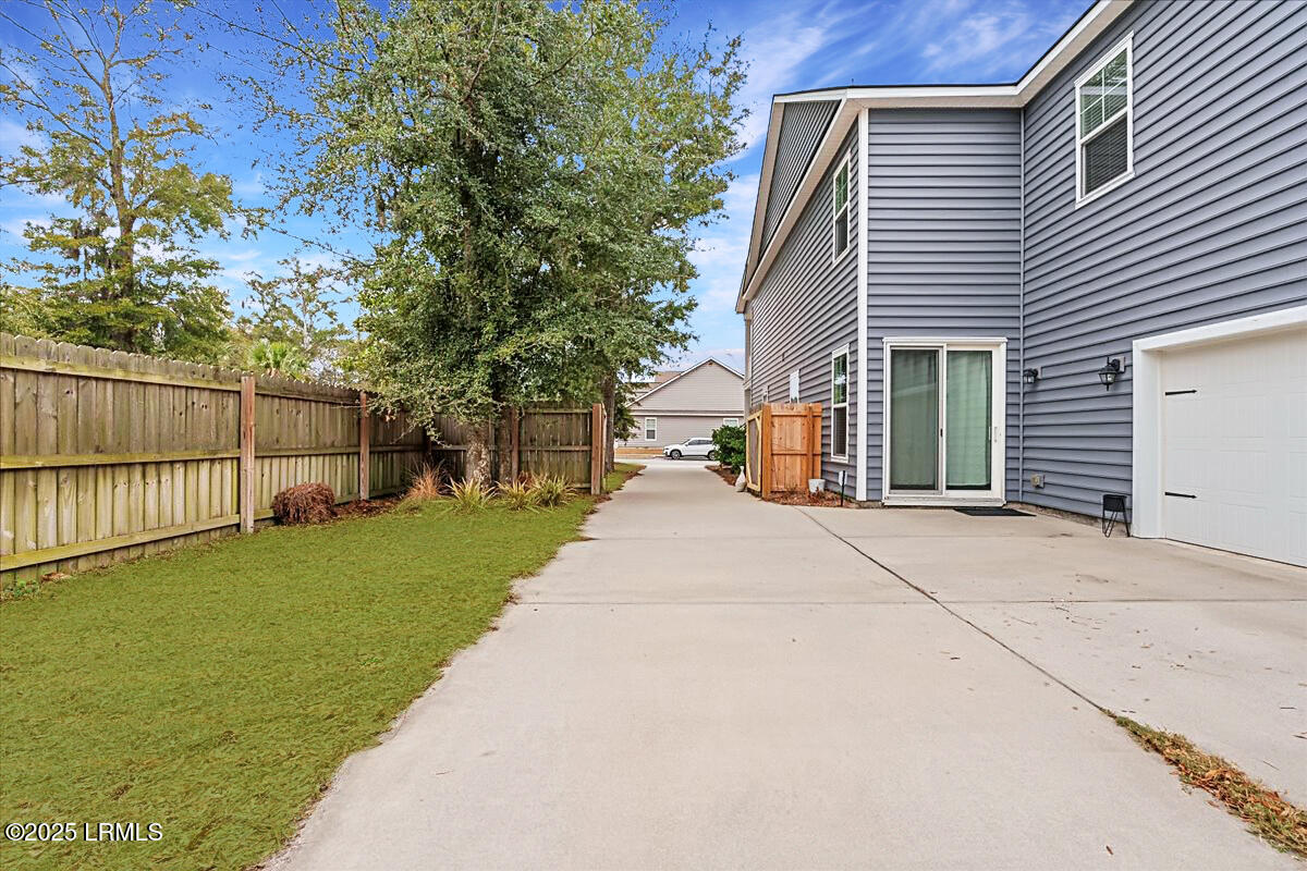 3614 Oyster Bluff Drive