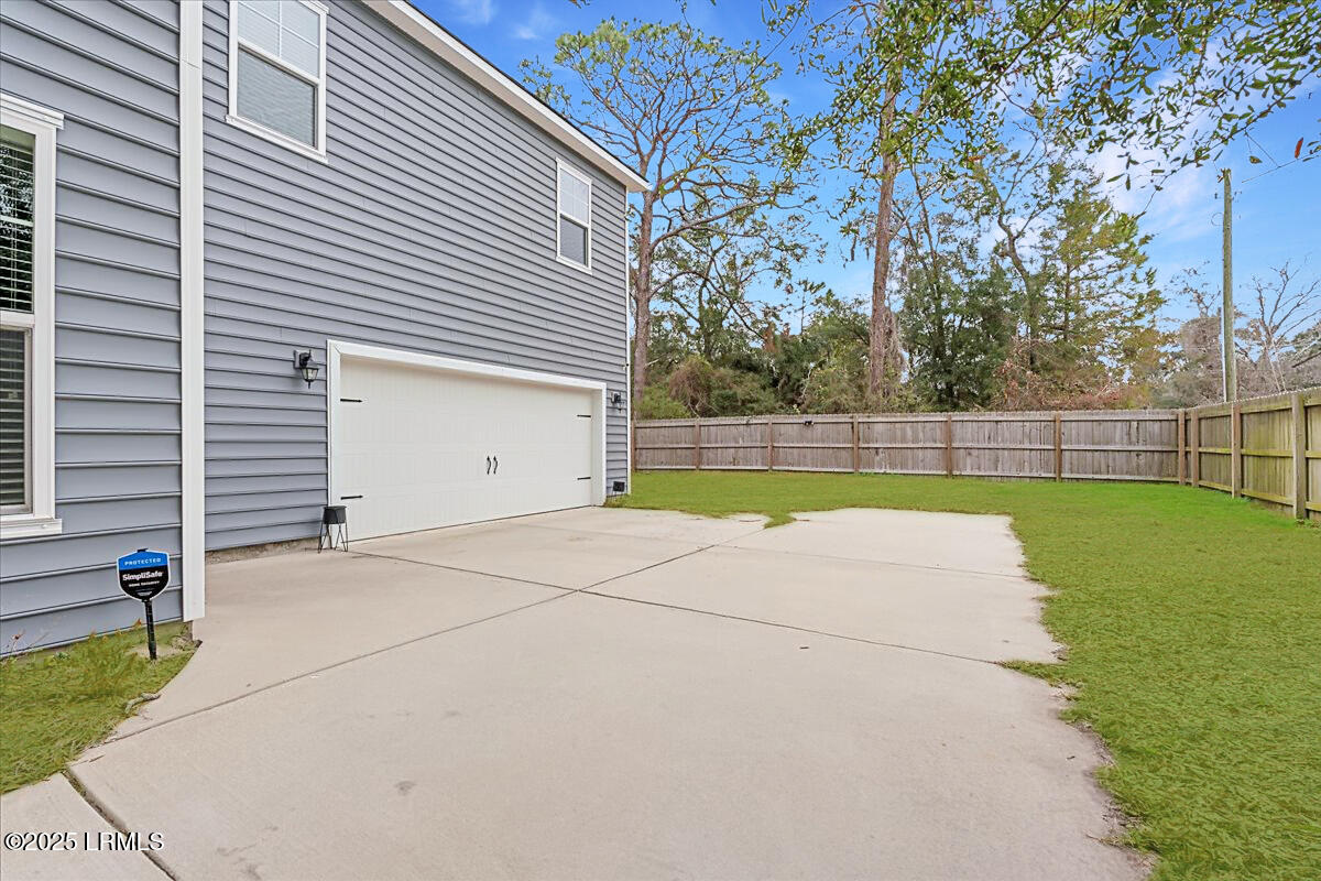 3614 Oyster Bluff Drive