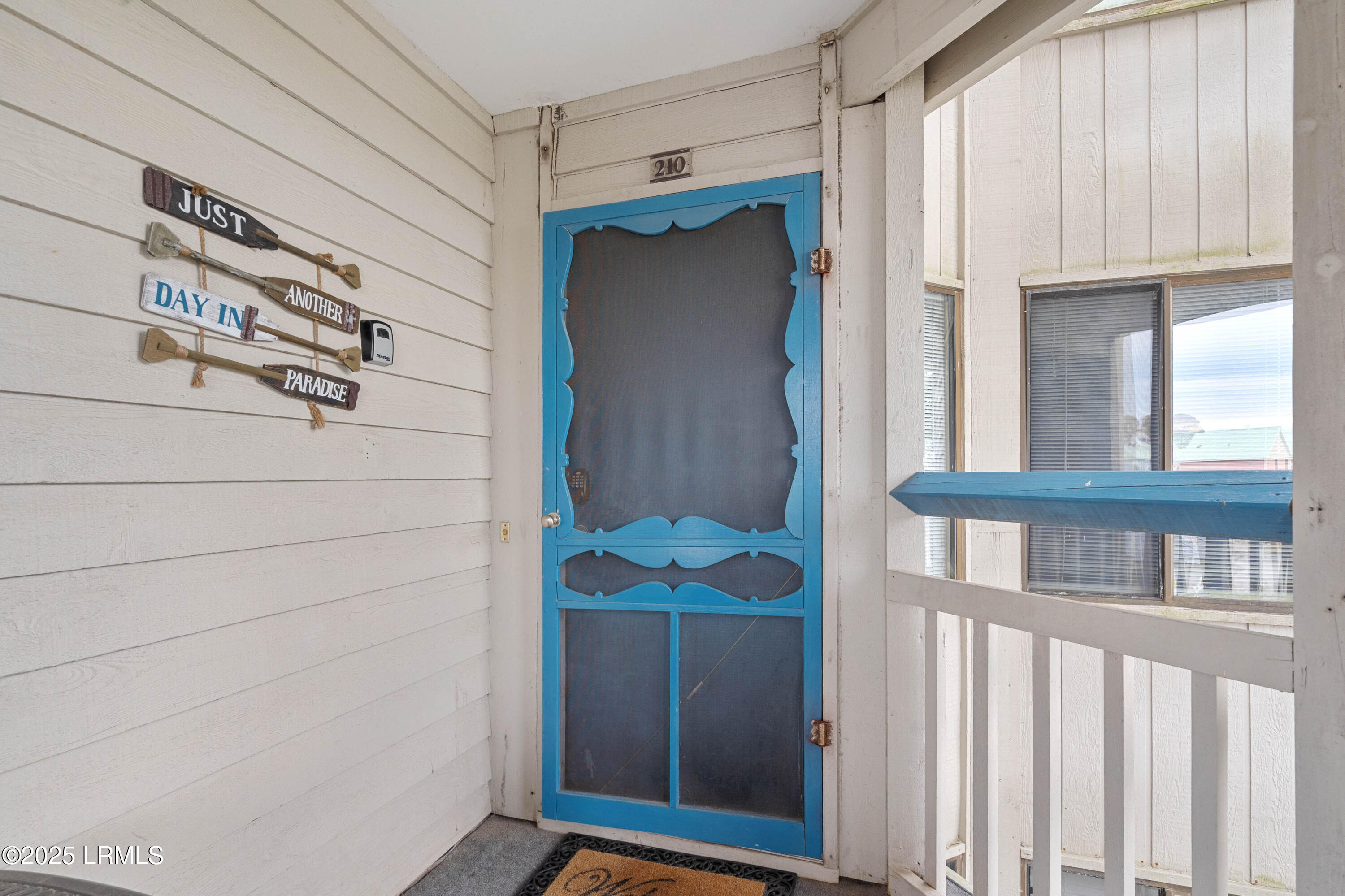 2 Harbor Drive N, L210