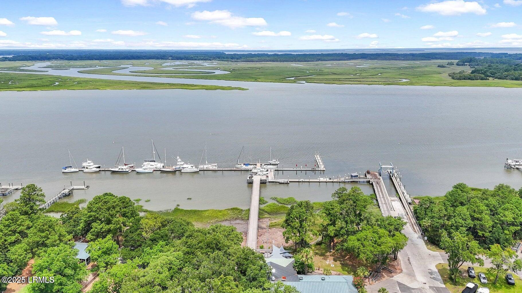 1731 Longfield Drive, St. Helena Island