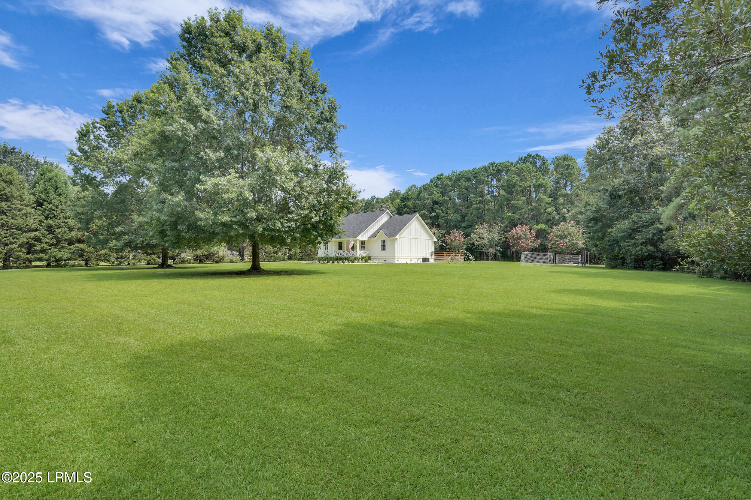 22 Butler Farm Road