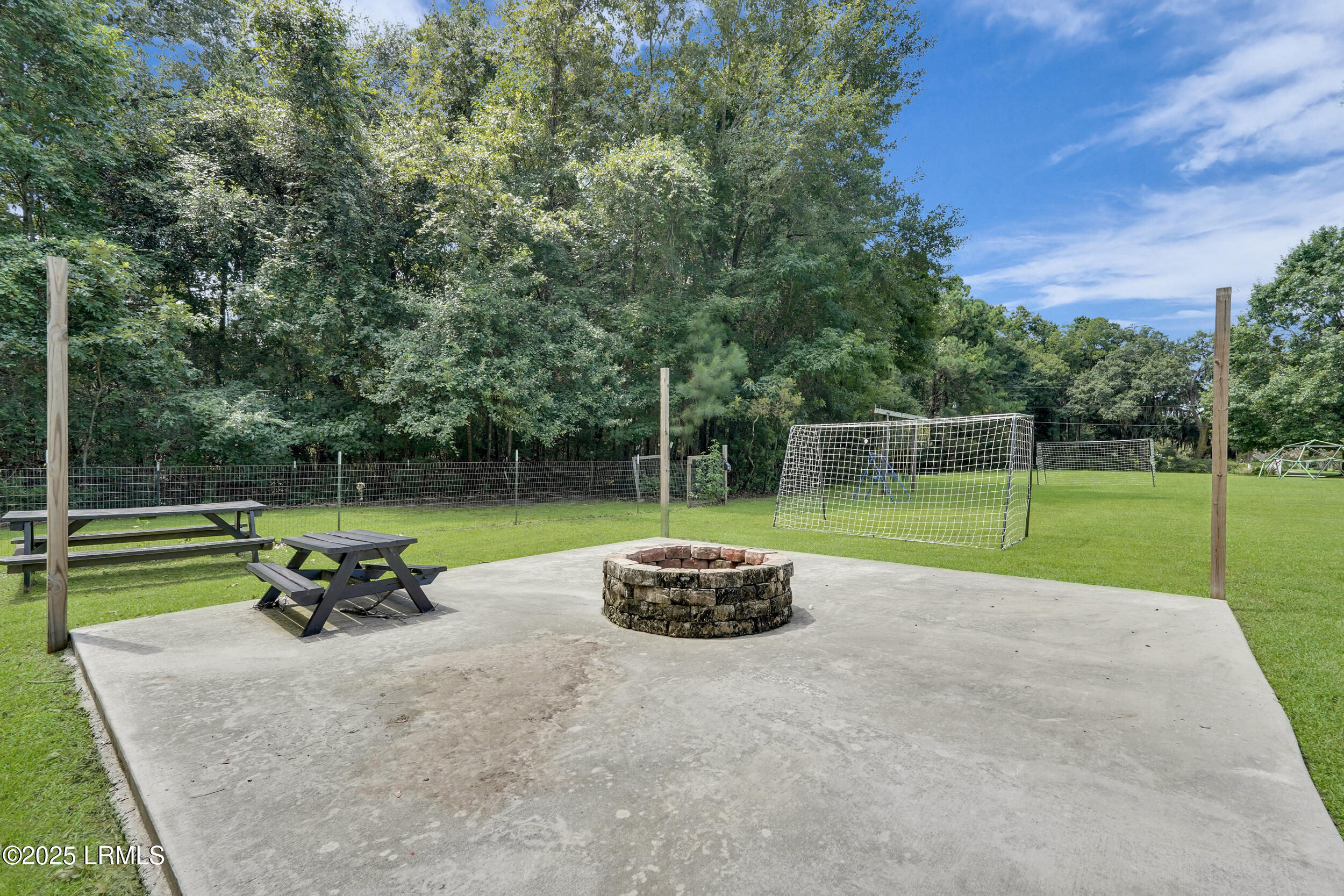 22 Butler Farm Road