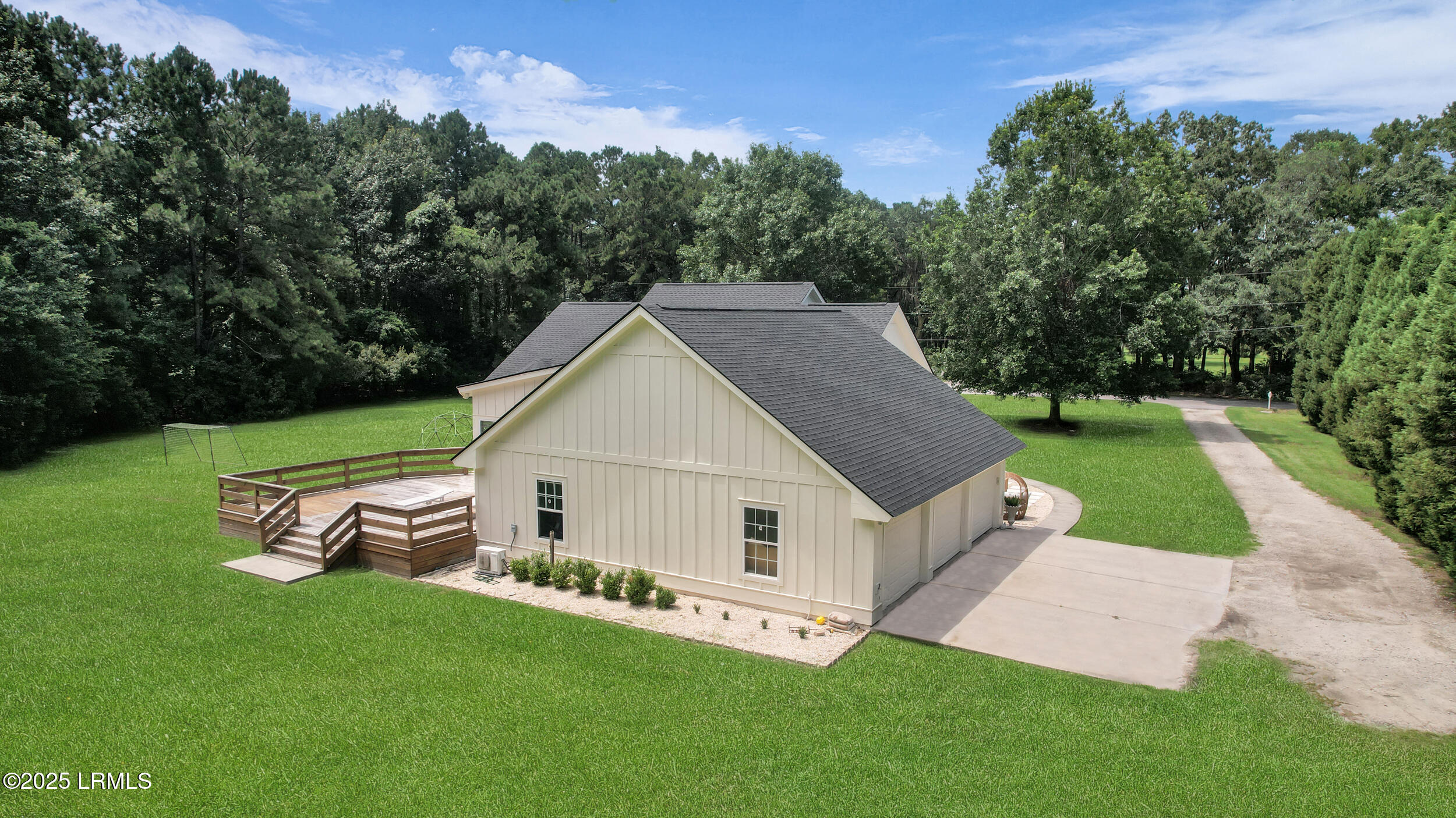 22 Butler Farm Road