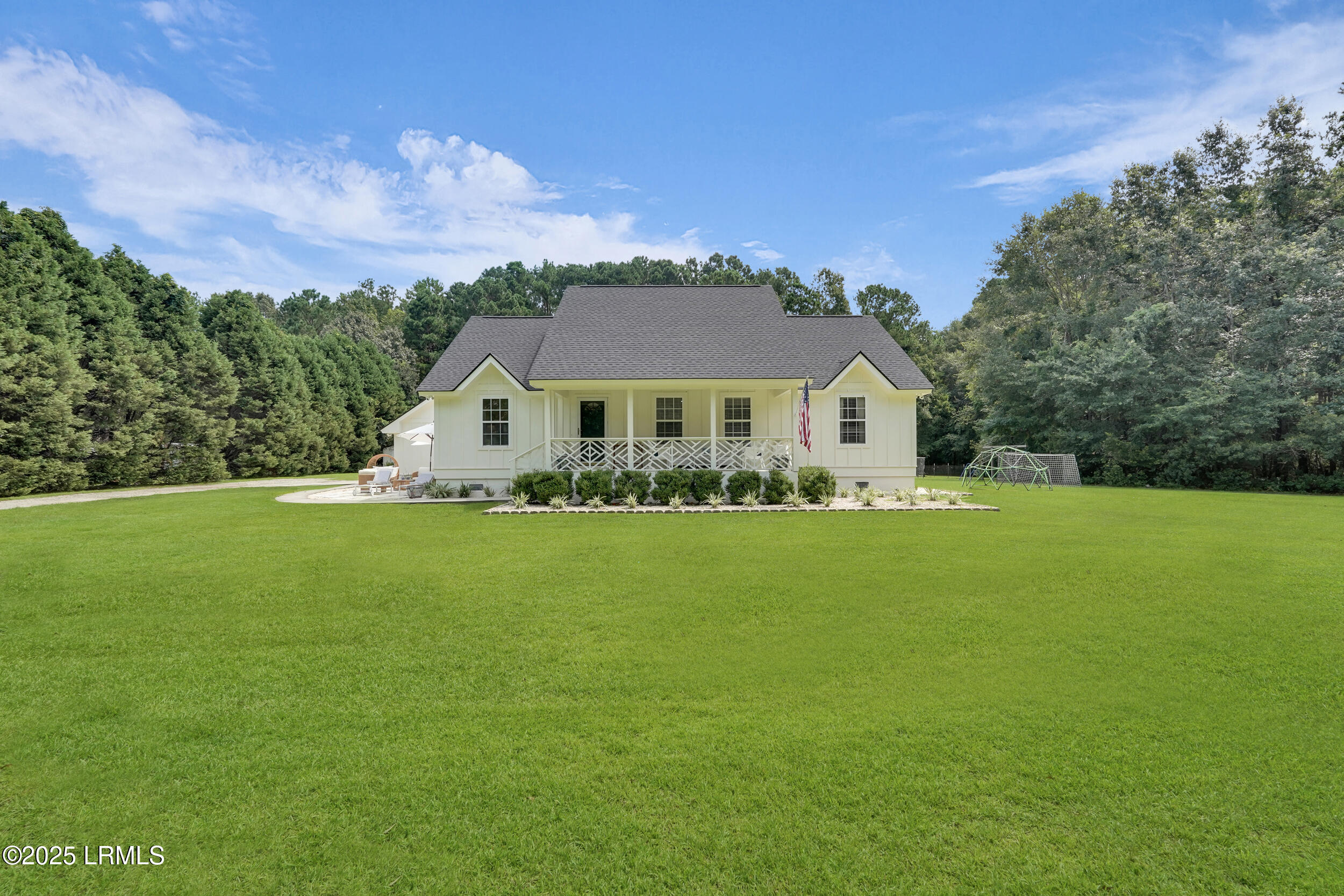 22 Butler Farm Road