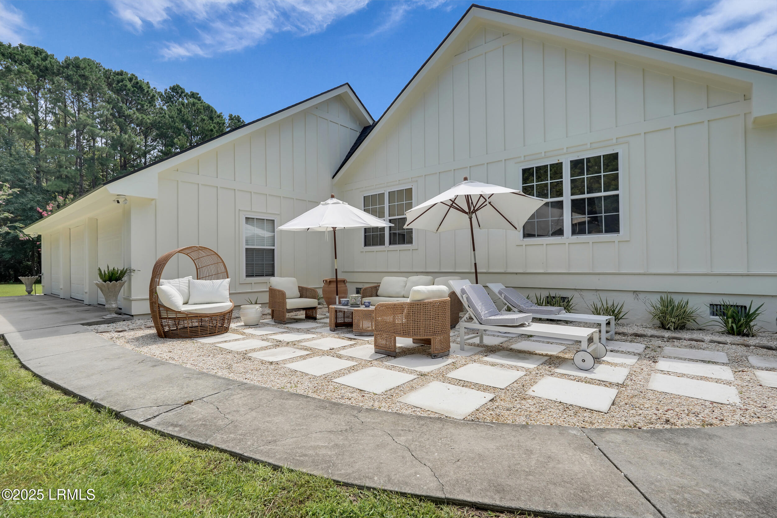 22 Butler Farm Road