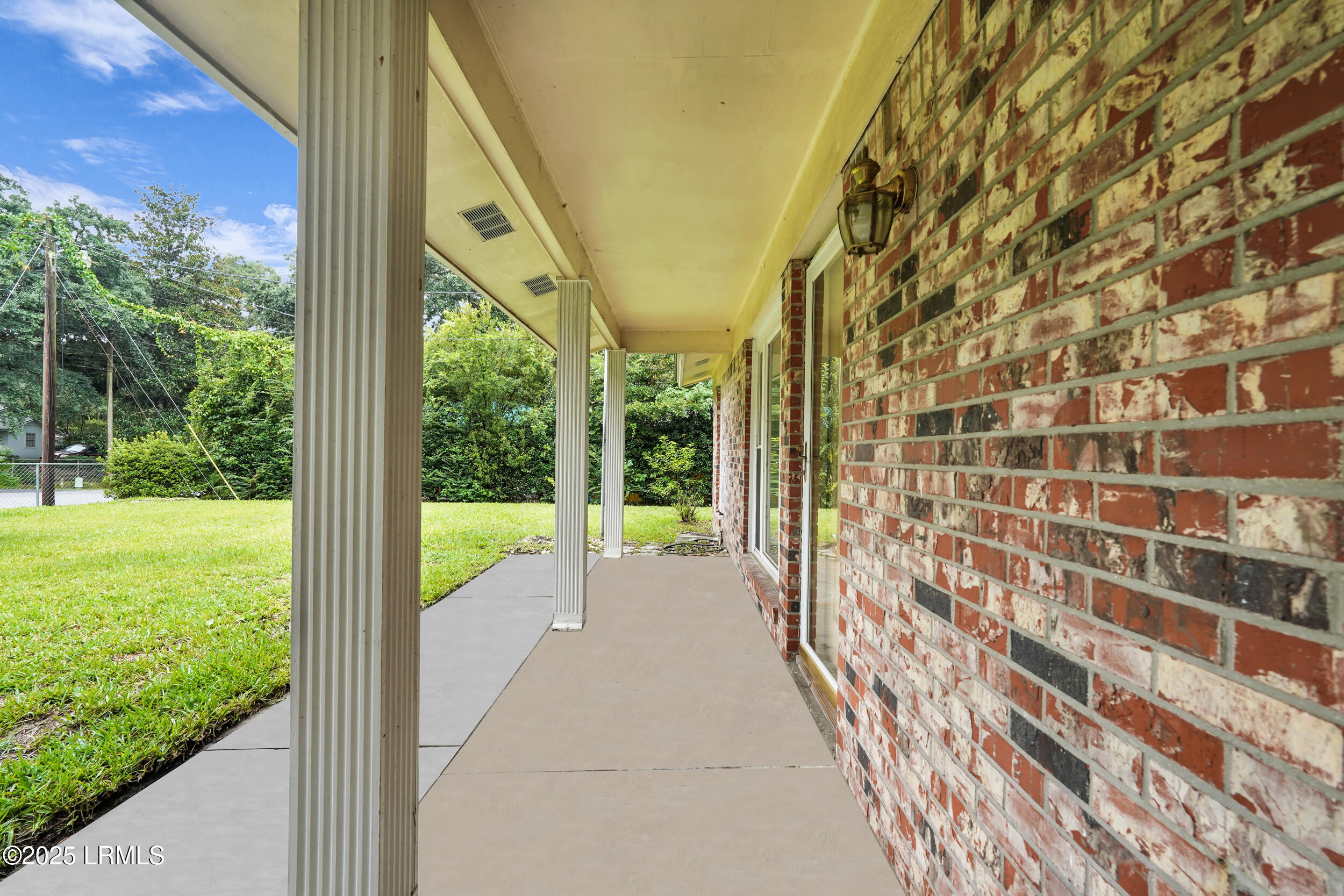 3005 Hodge Drive