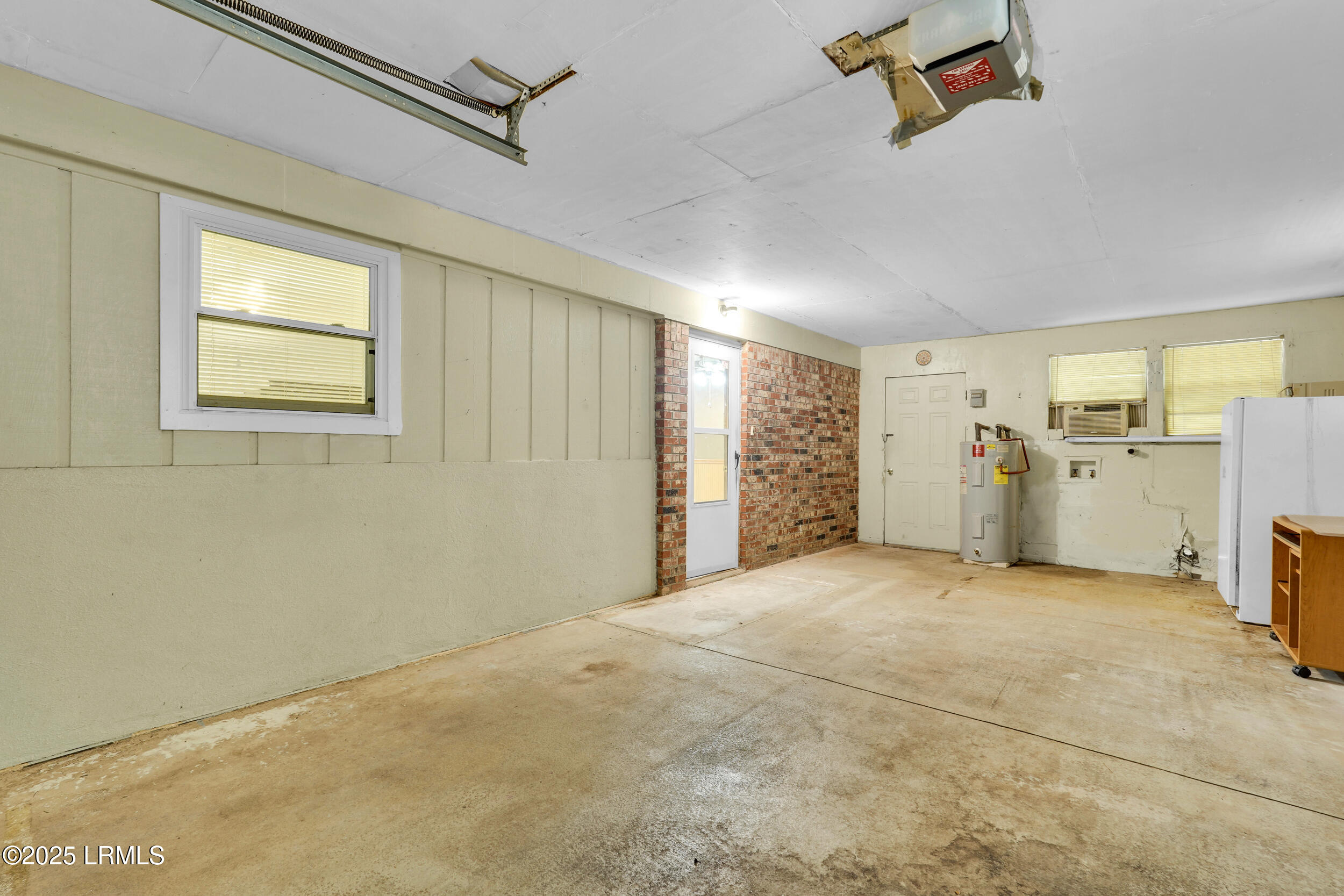 3005 Hodge Drive