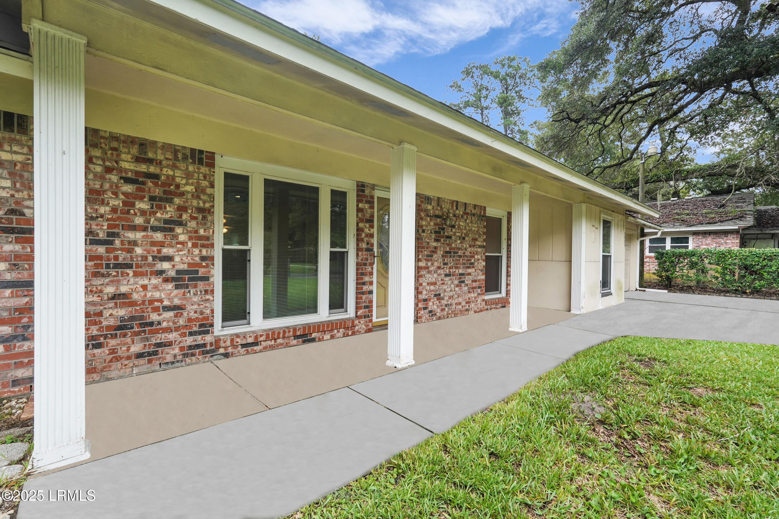 3005 Hodge Drive