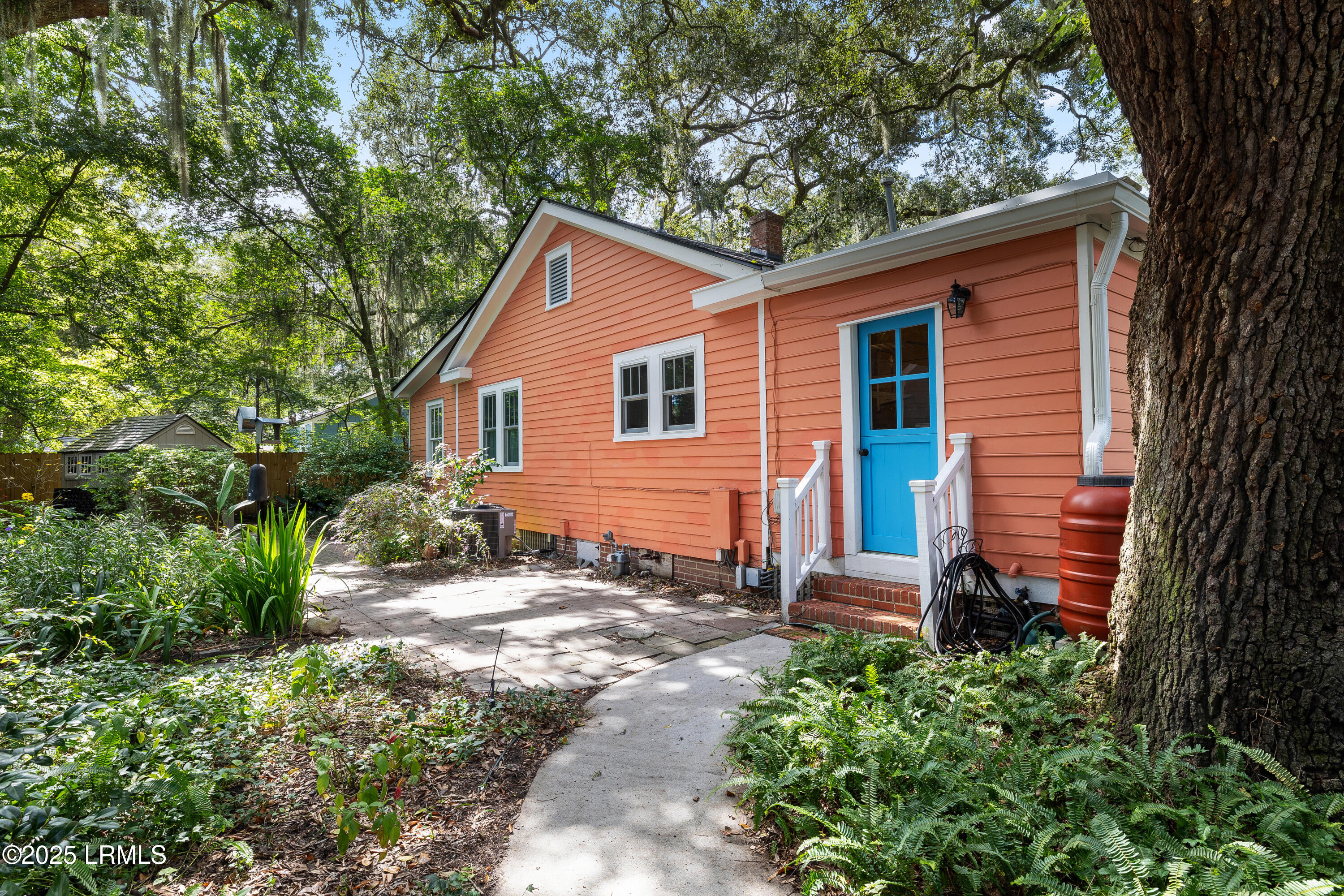 411 Heyward Street