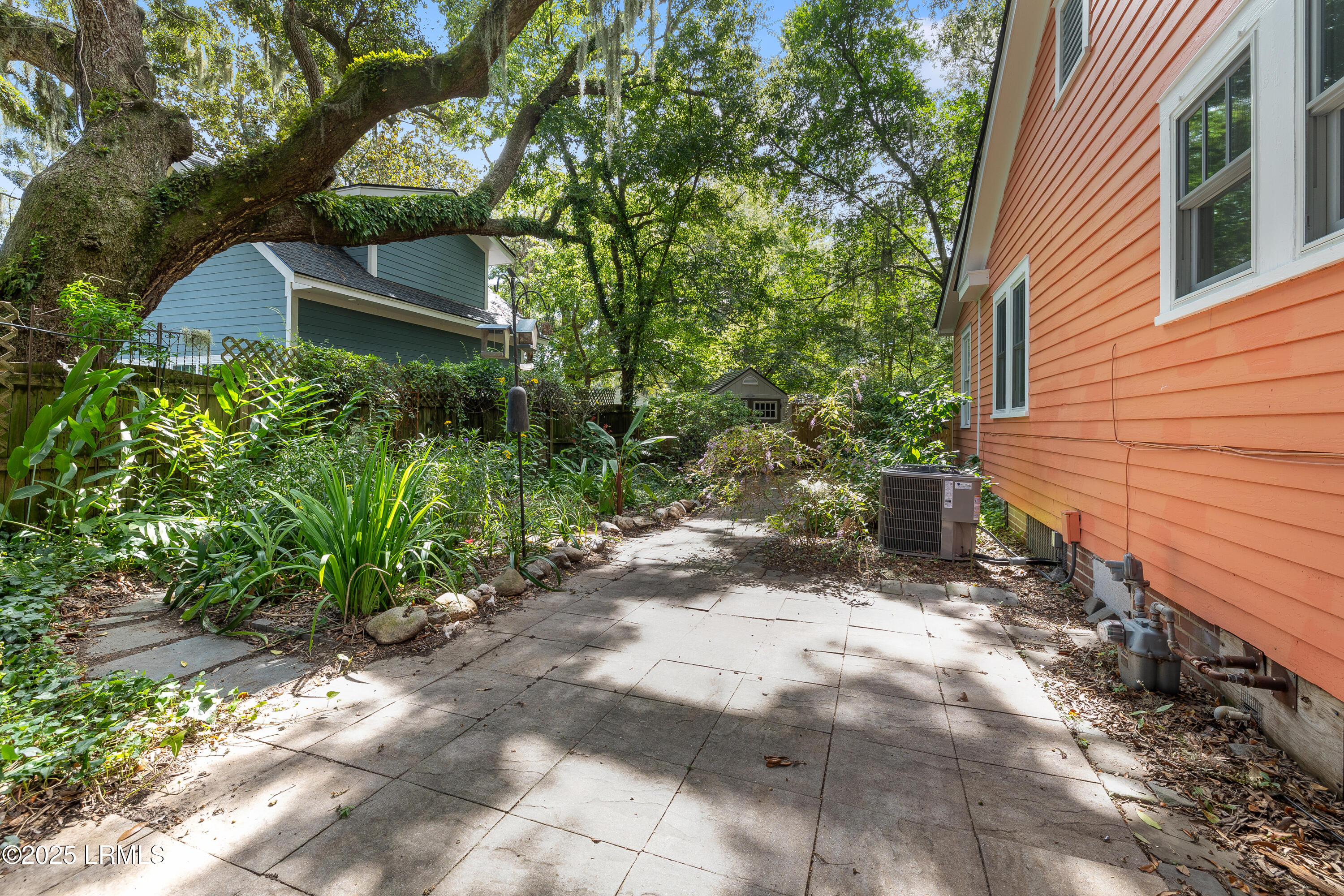 411 Heyward Street