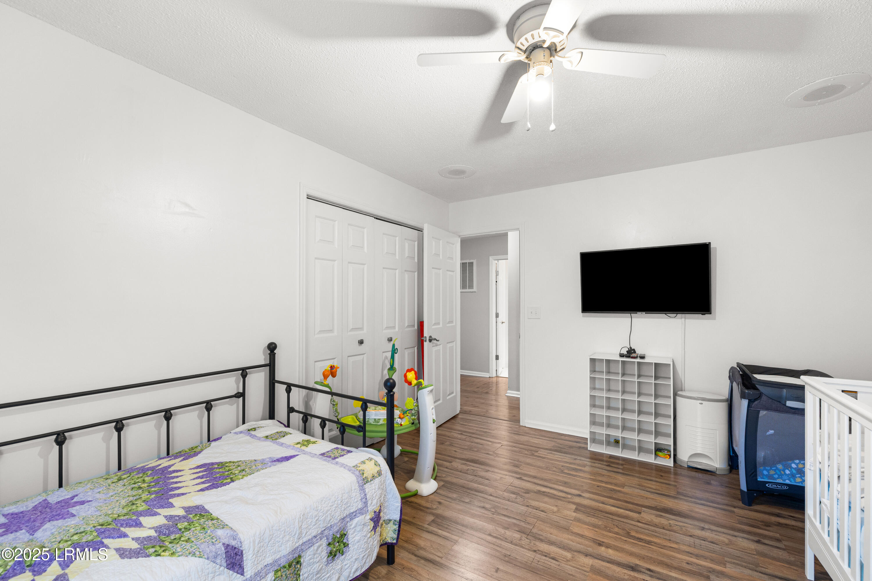 6 Spring Knob Circle