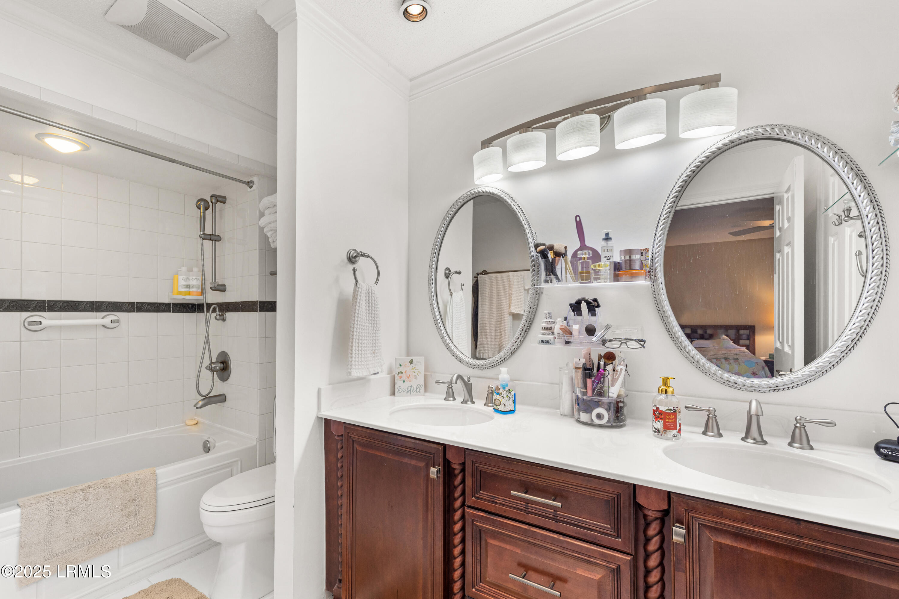 6 Spring Knob Circle