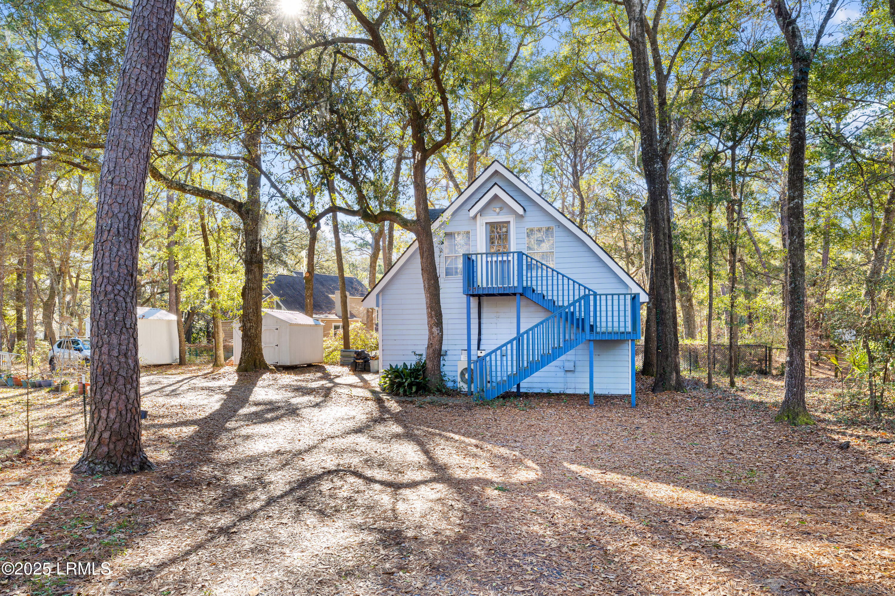 6 Spring Knob Circle