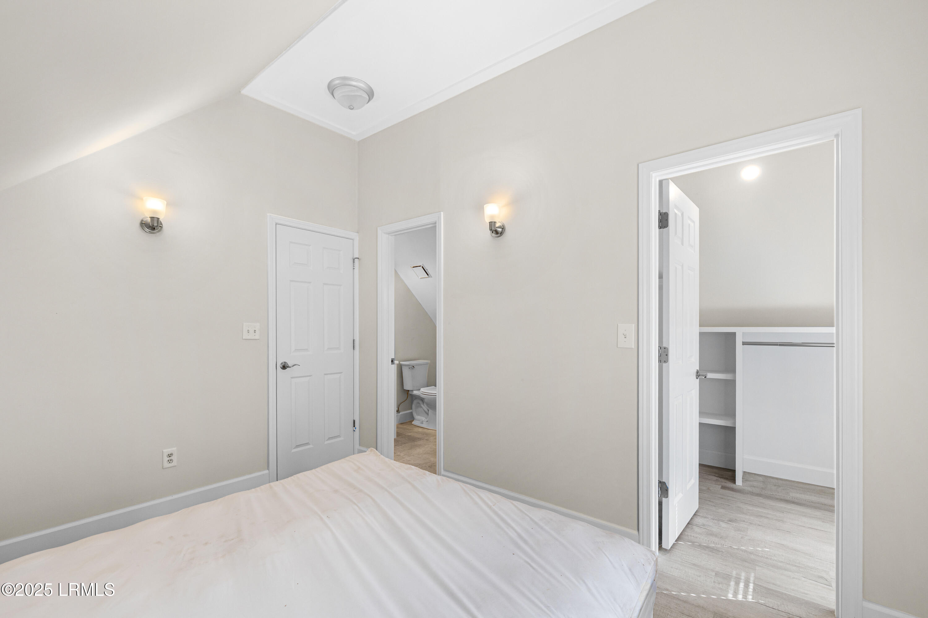 6 Spring Knob Circle