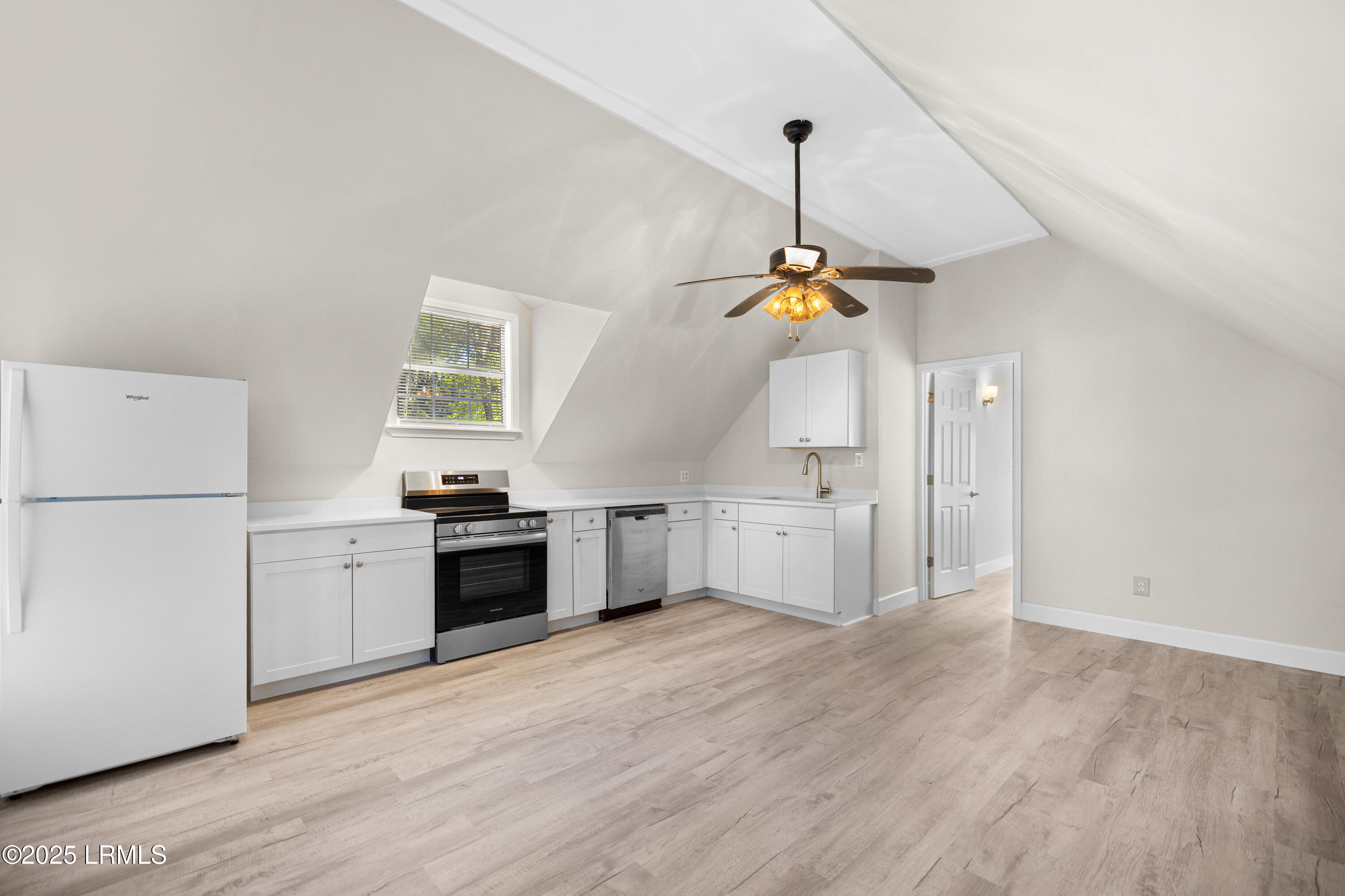 6 Spring Knob Circle